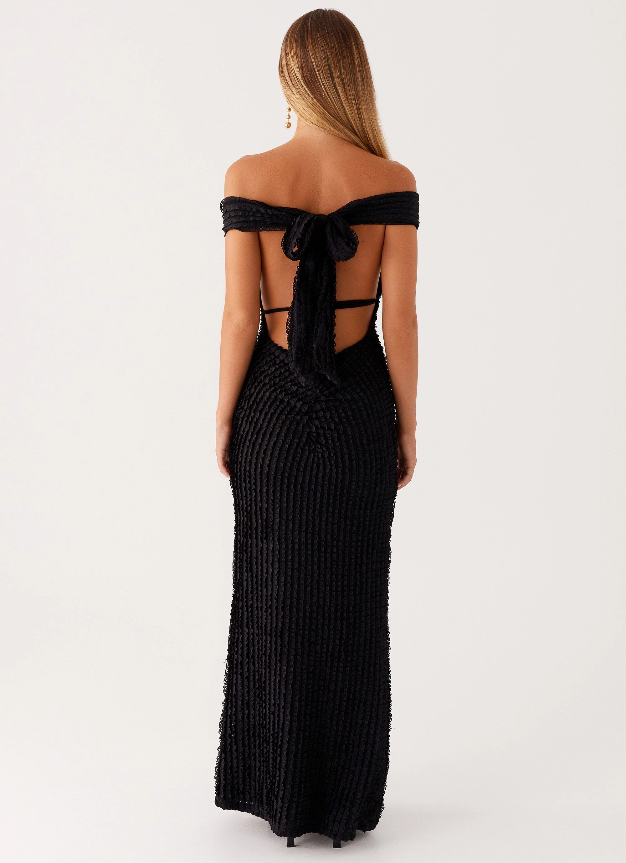 Chantelle Maxi Dress - Black Gentle Drape Smooth Mood