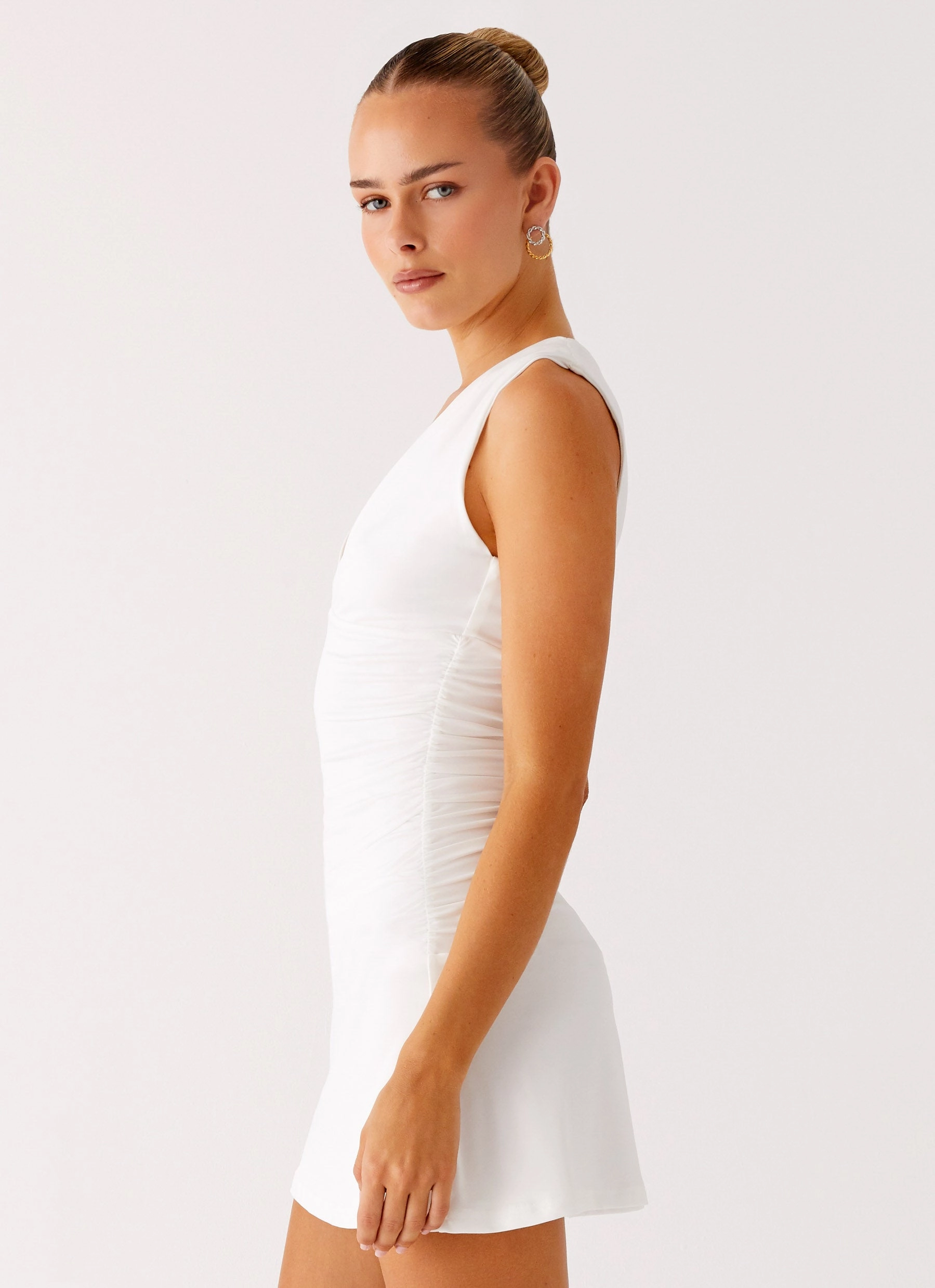 Fitted Base Relax Mode Cherry Sky Mini Dress - White