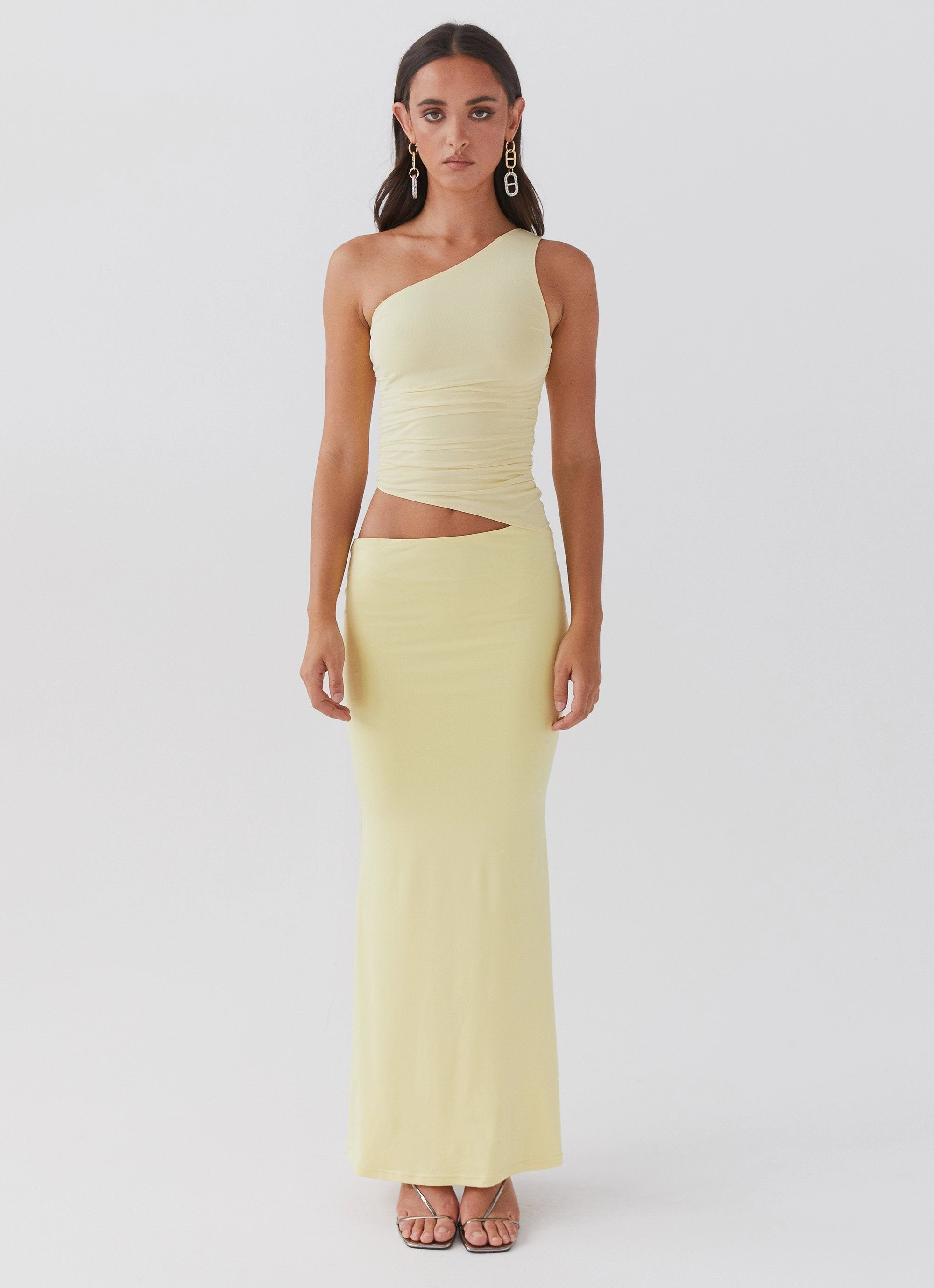 Minimal Harmony Wide Hemline Seranella One Shoulder Maxi Dress - Lemon