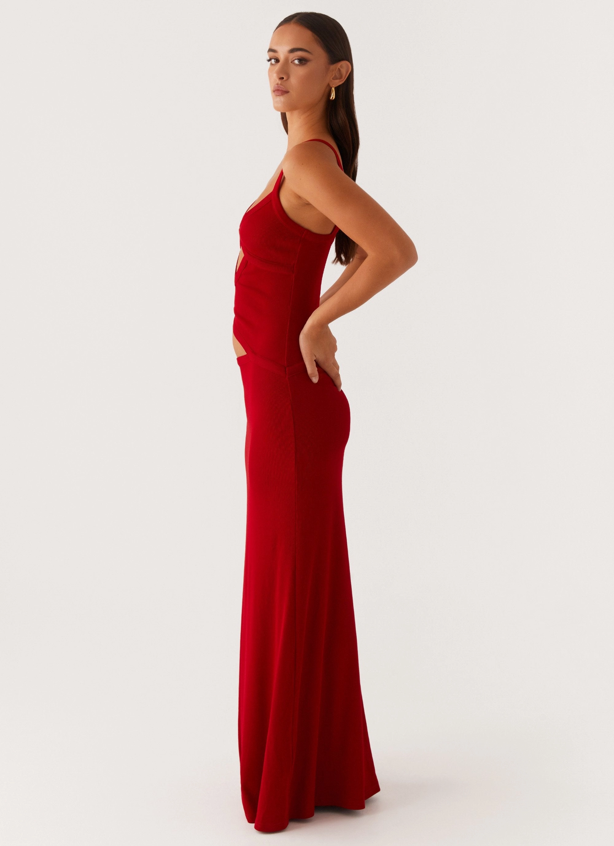 Contrast-Piping Edgy vibes Jocelyn Maxi Dress - Red