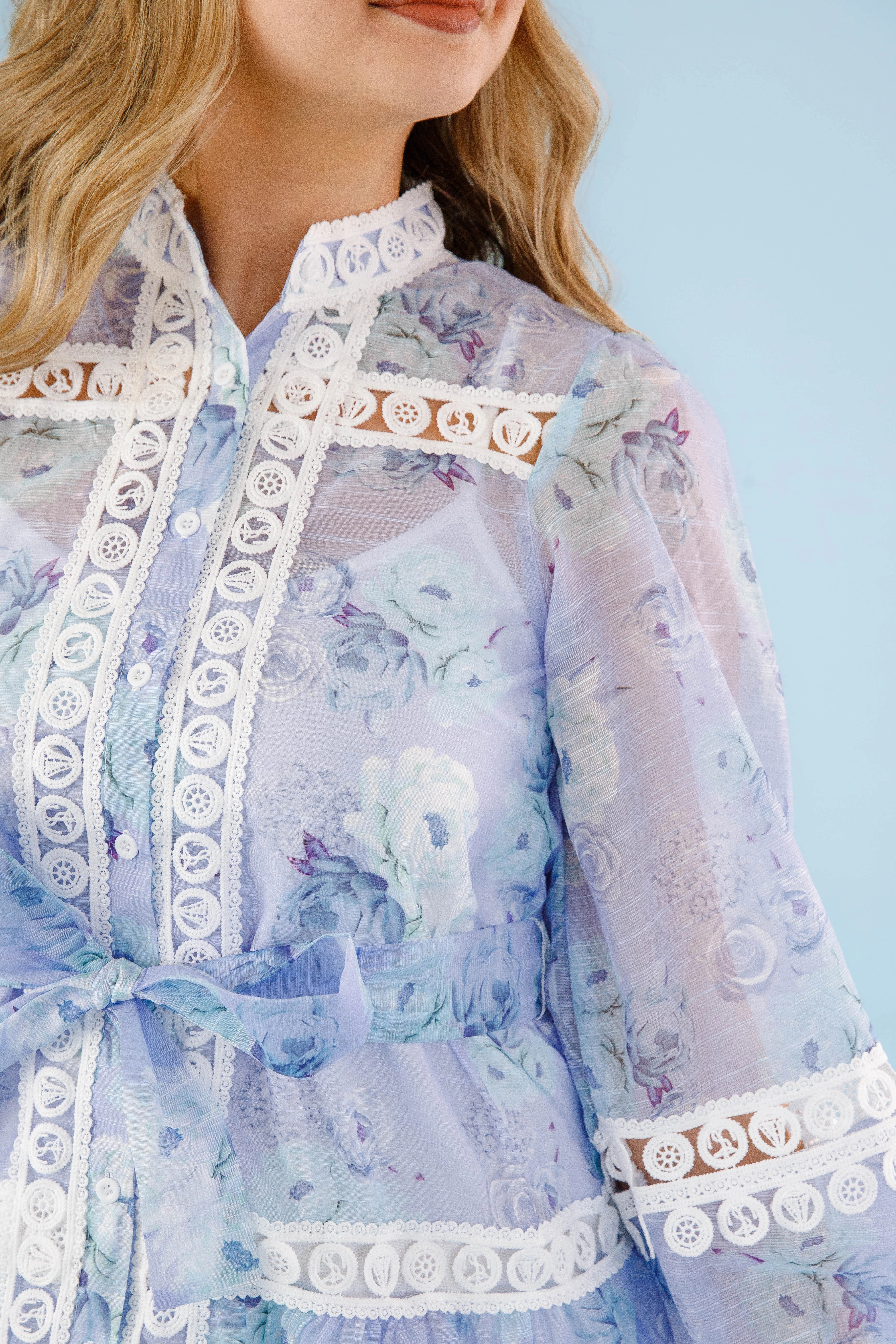 In My Presence Dress-Blue Travel piece garden wedding