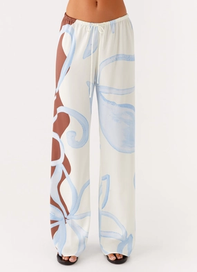 Chill Style Performance Wear Deacon Low Rise Pants - Bloom Wave Print