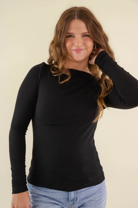 Comfortable Charm Top-Black QuickDry