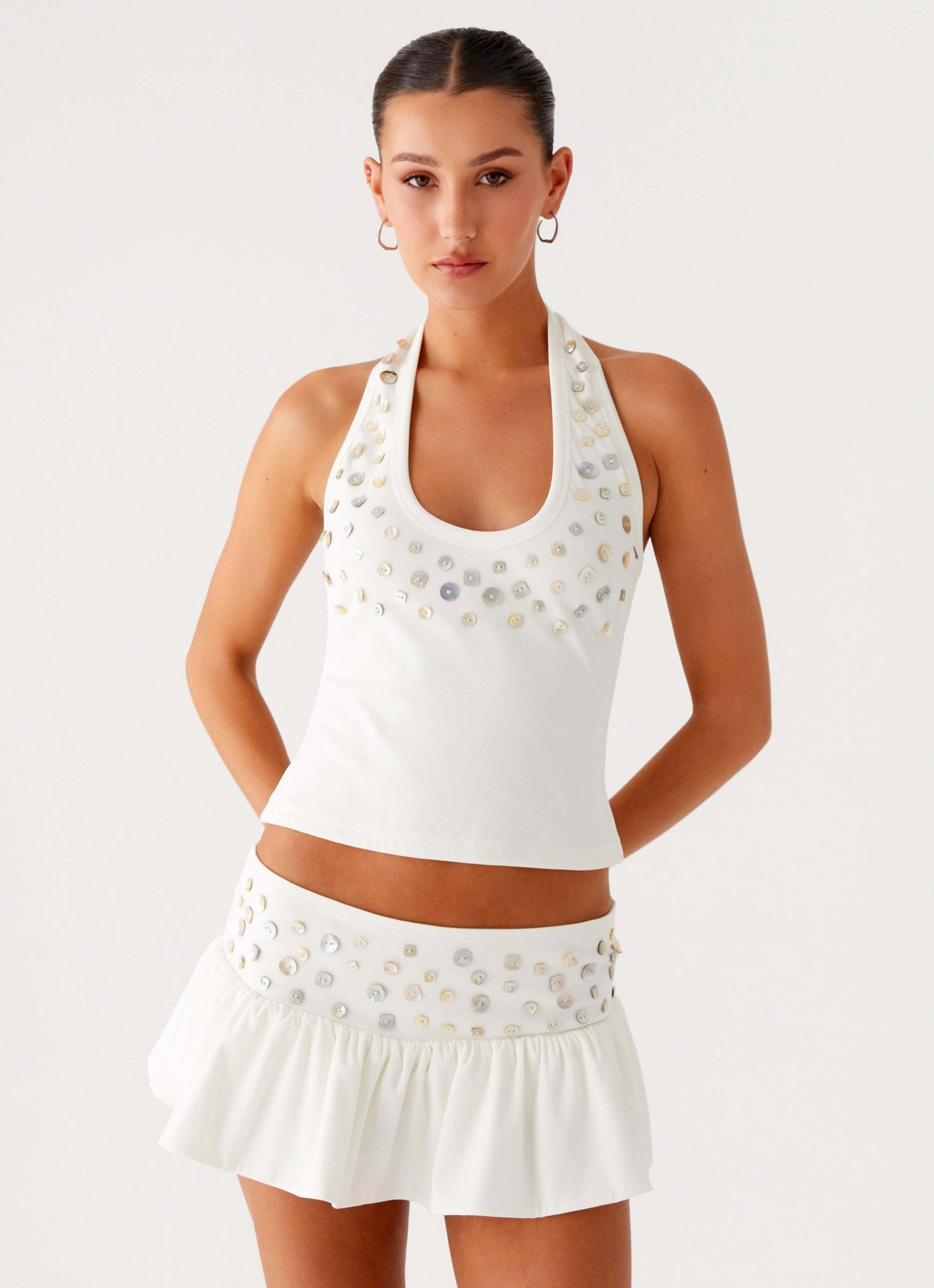 Flexible Cut Cozy And Stylish Vegas Nights Low Rise Skort - White