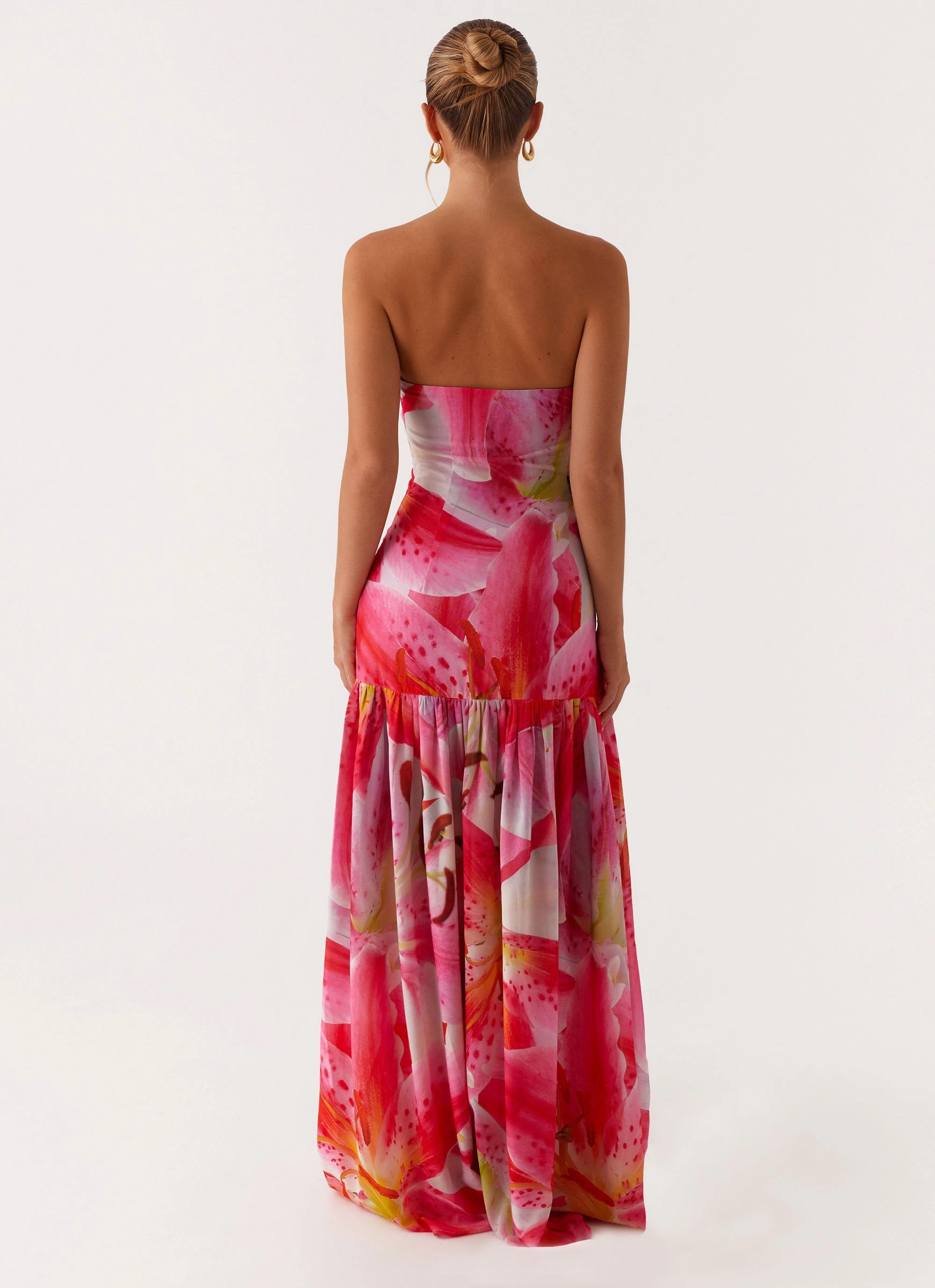 Eden Strapless Maxi Dress - White Pink Lilly Grace Color Relaxed Comfort Look