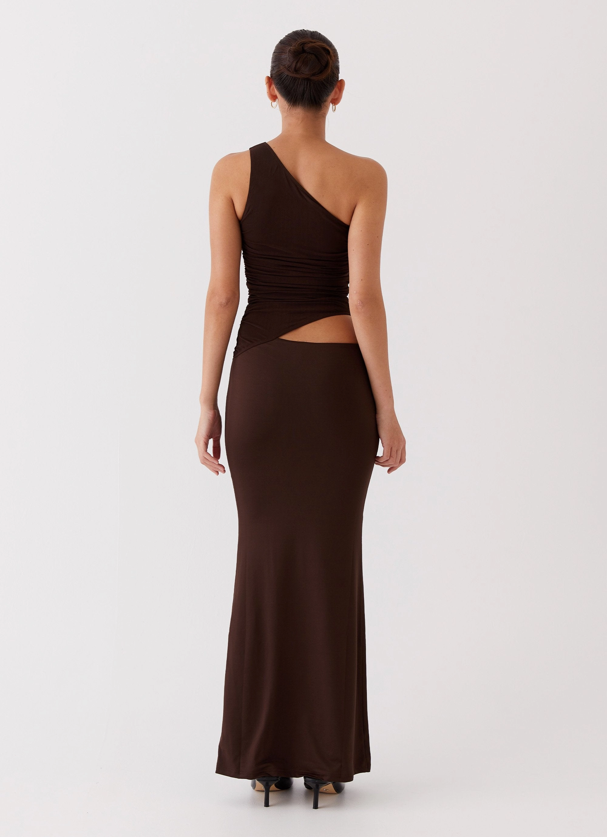 Refined fit Seranella One Shoulder Maxi Dress - Chocolate