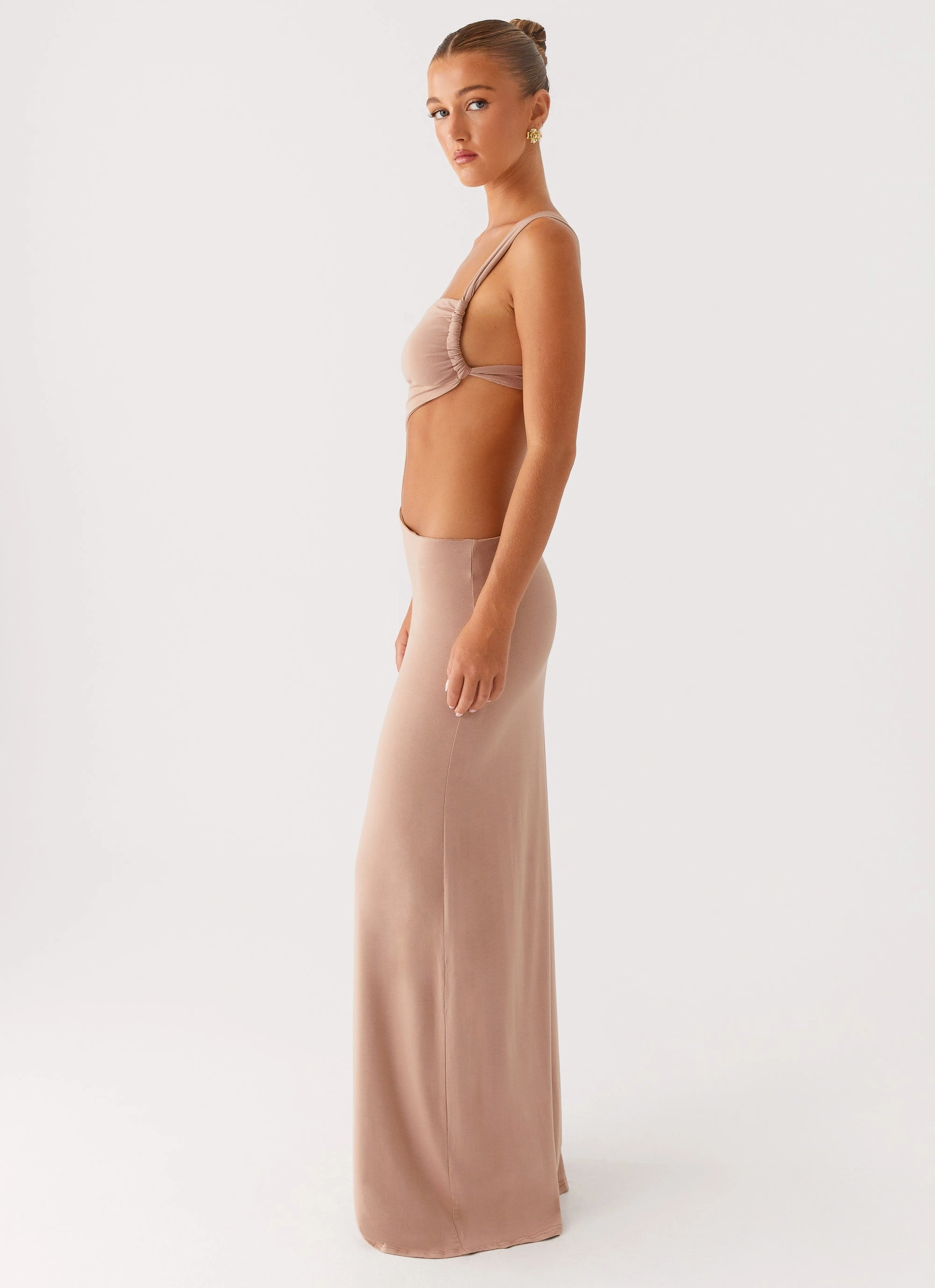 Kika Maxi Dress - Beige Light Base Smart And Comfortable