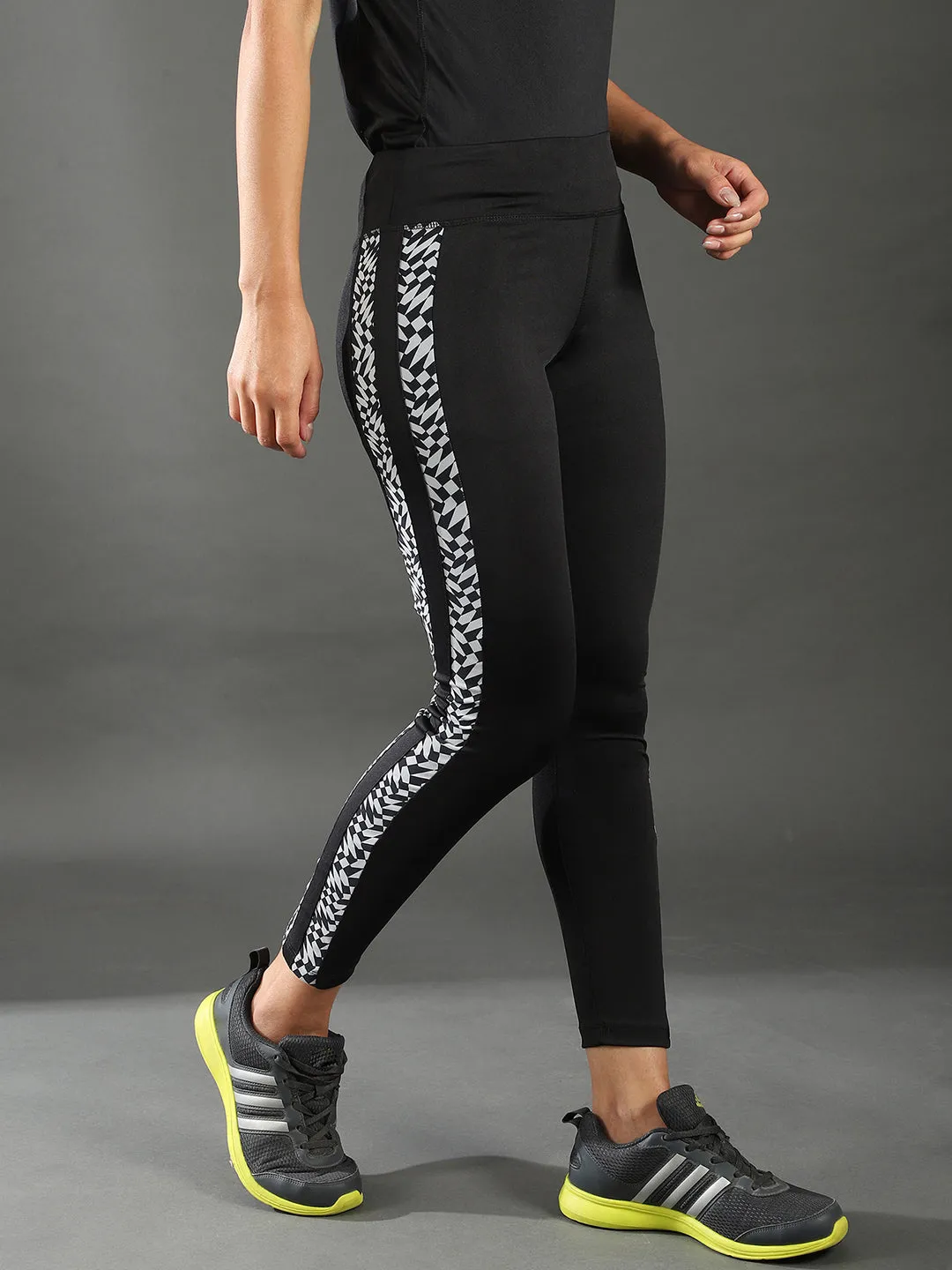 Contrast Side-Striped Tights