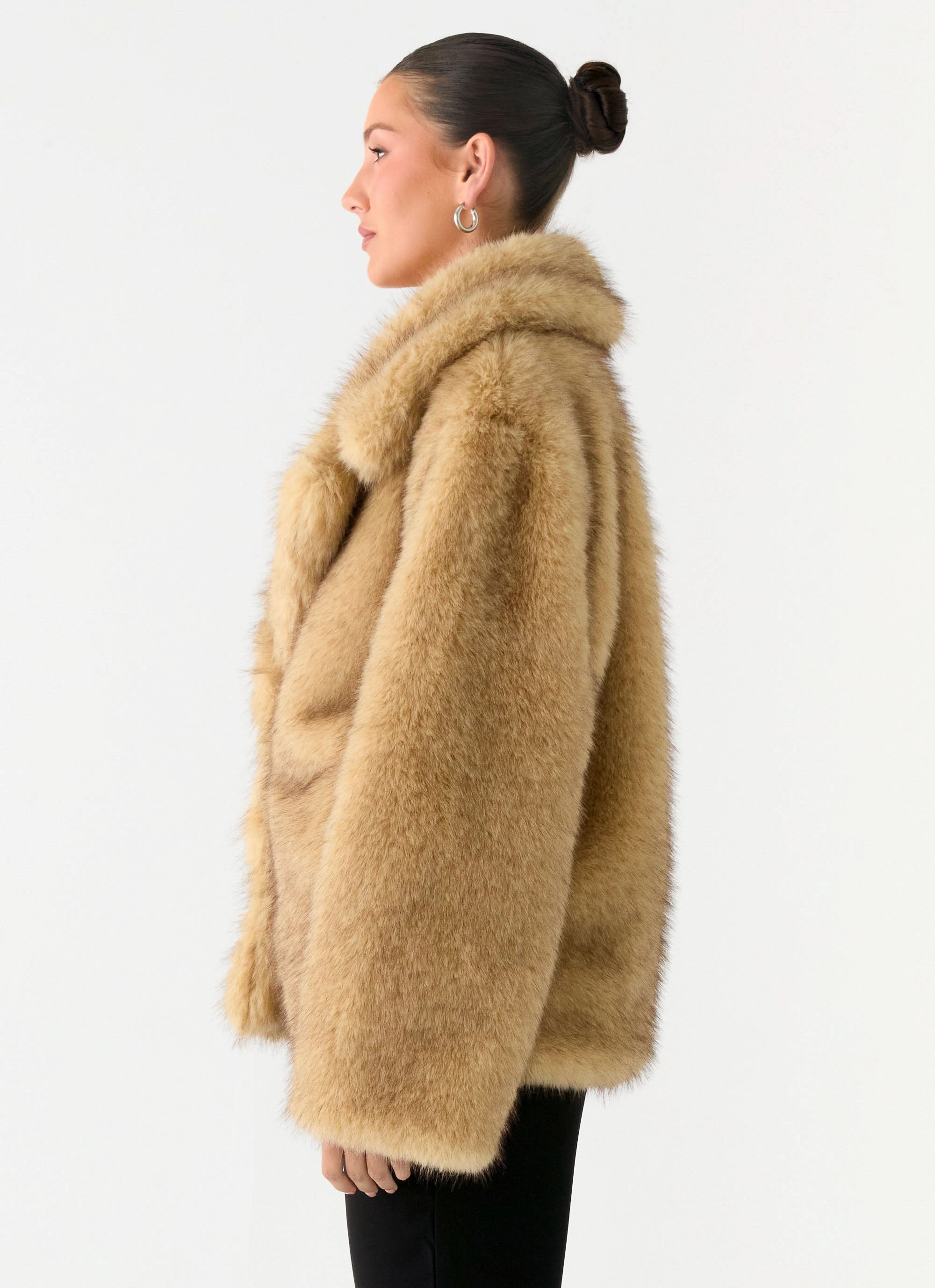 360?? Visibility Milika Fur Coat - Beige