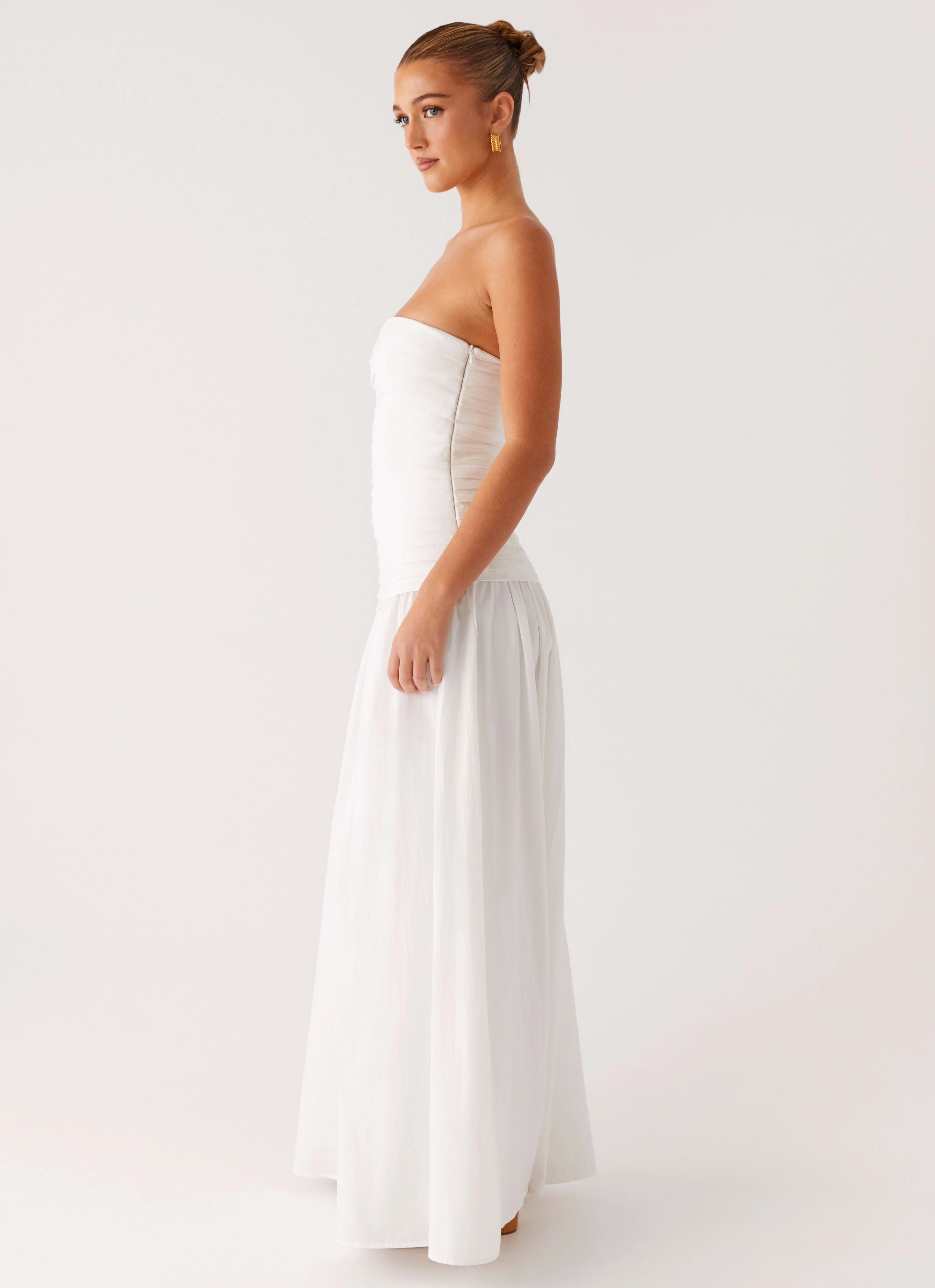 Sweetheart Cut Tyrah Maxi Dress - White