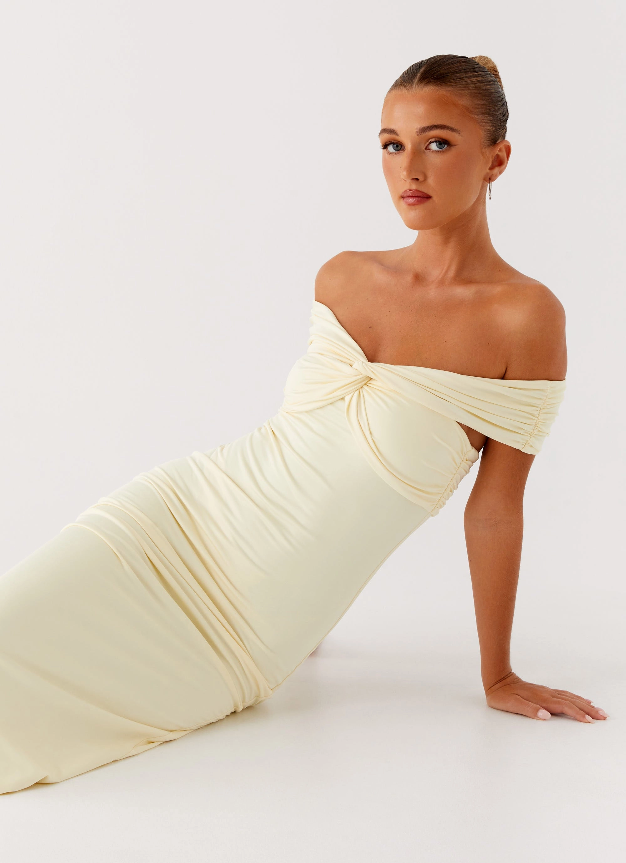 Vintage feel Countless Maxi Dress - Yellow