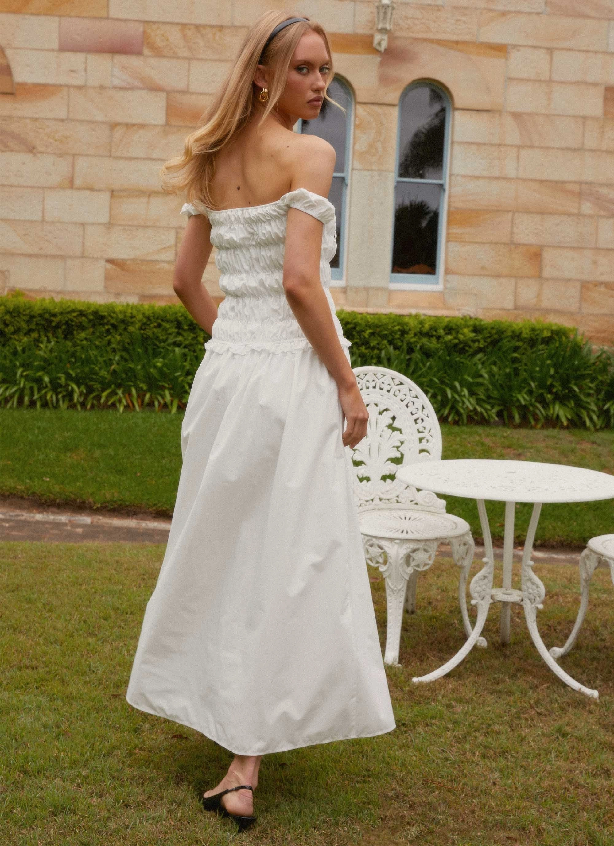 Stylish and Comfortable Countryside Off Shoulder Maxi Dress - Ivory