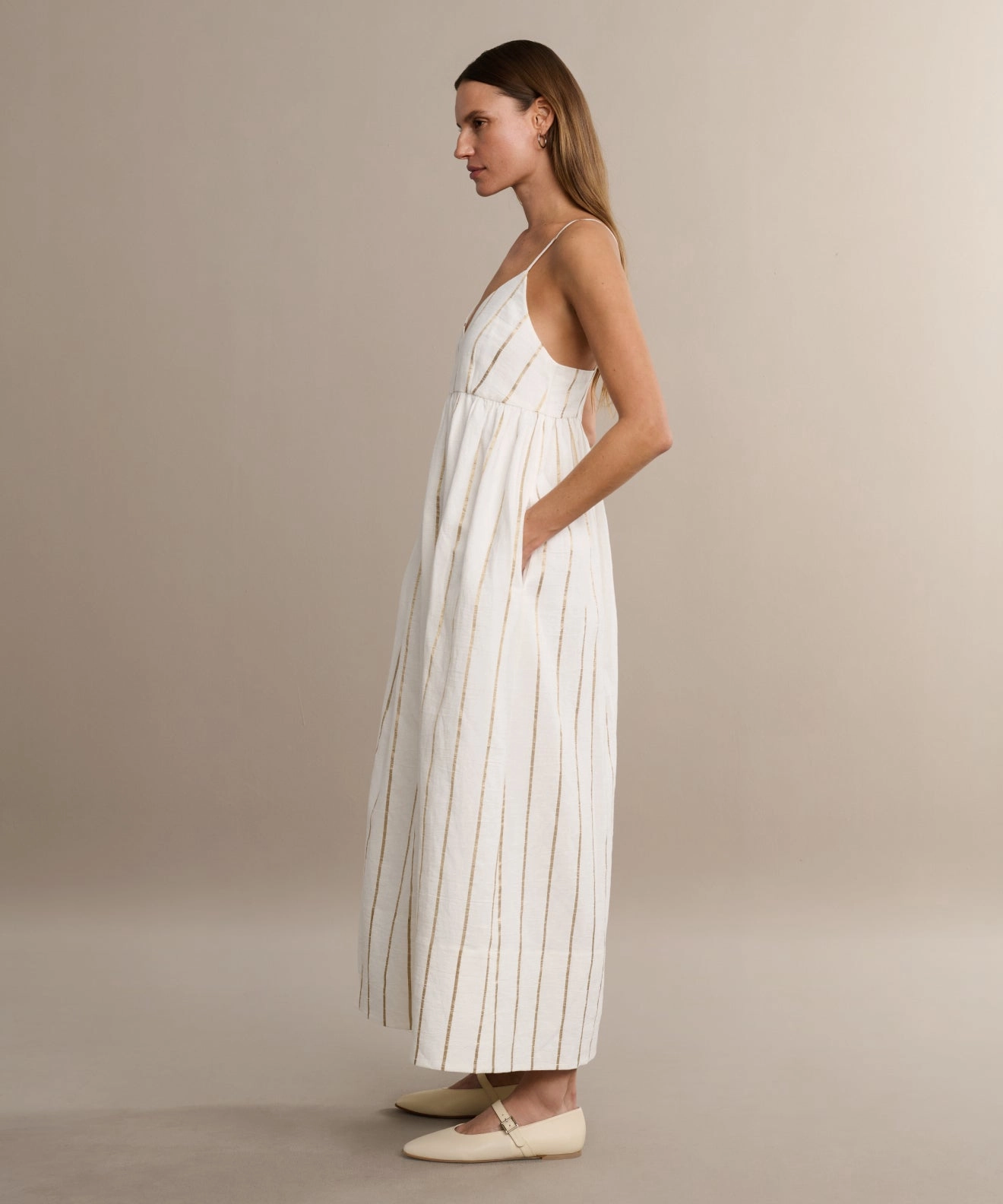 Cove Dress Comfortable Layer
