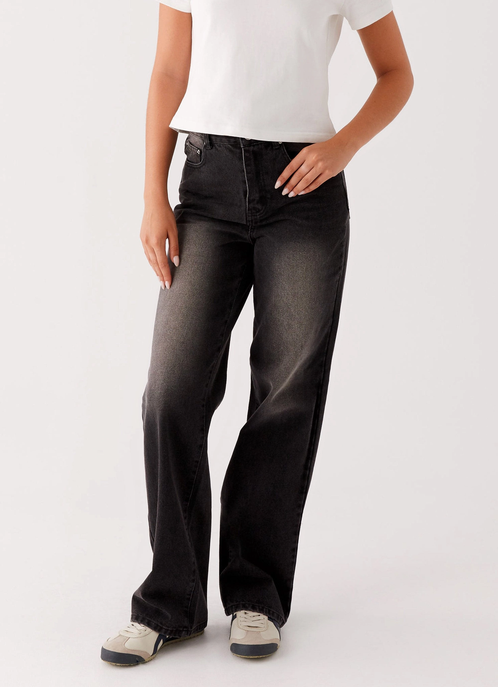 Stylish Fit Feminine Fit Back Again Straight Leg Denim Jeans - Charcoal Wash