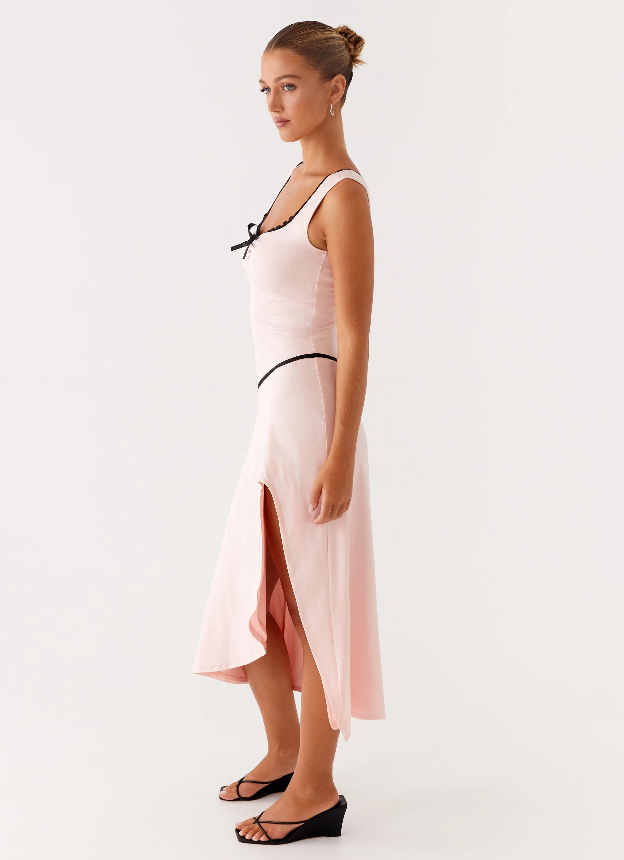 Motion Light Darlene Midi Dress - Pink