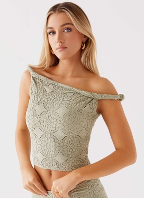 StretchFit sporty wear Diamond Sky Top - Sage