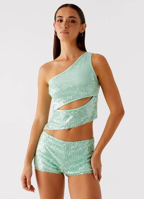 SlimFitAdaptation FadeResistant Finish Travis Sequin Top - Sage