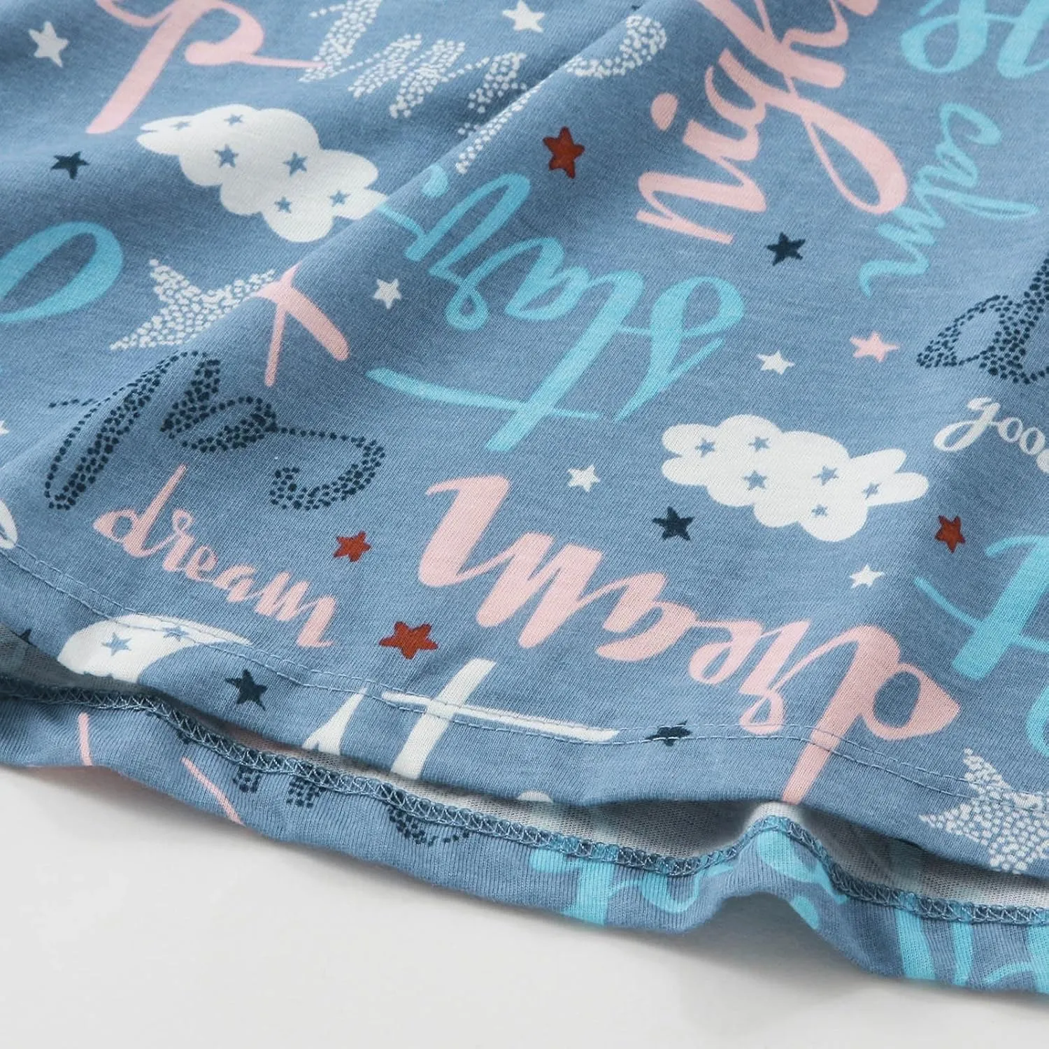 Cute Pajama Set for Women 2 Piece Print Lounge Set Soft Short Sleeve Pjs Capri Pants Sleepwear Casual Loungewear Set