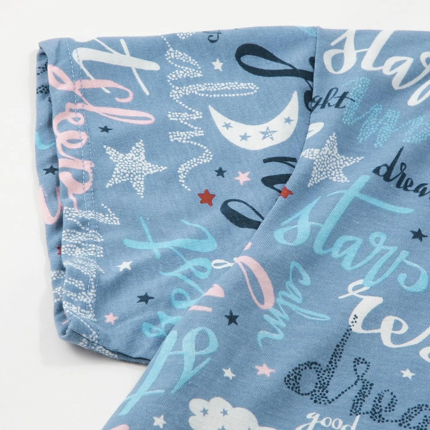 Cute Pajama Set for Women 2 Piece Print Lounge Set Soft Short Sleeve Pjs Capri Pants Sleepwear Casual Loungewear Set