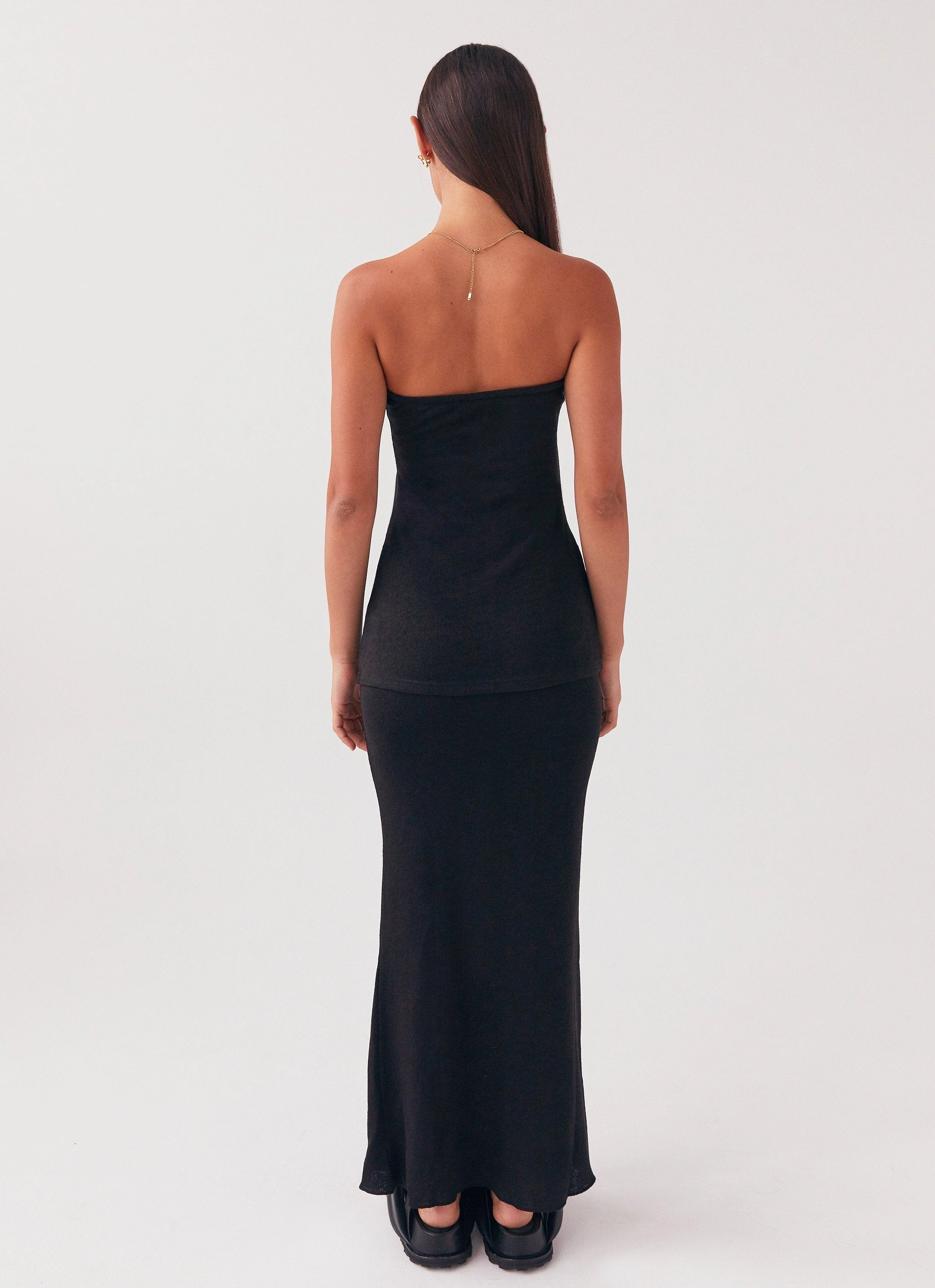Delicate Lady Knit Maxi Skirt - Black Dynamic flex Mid Length