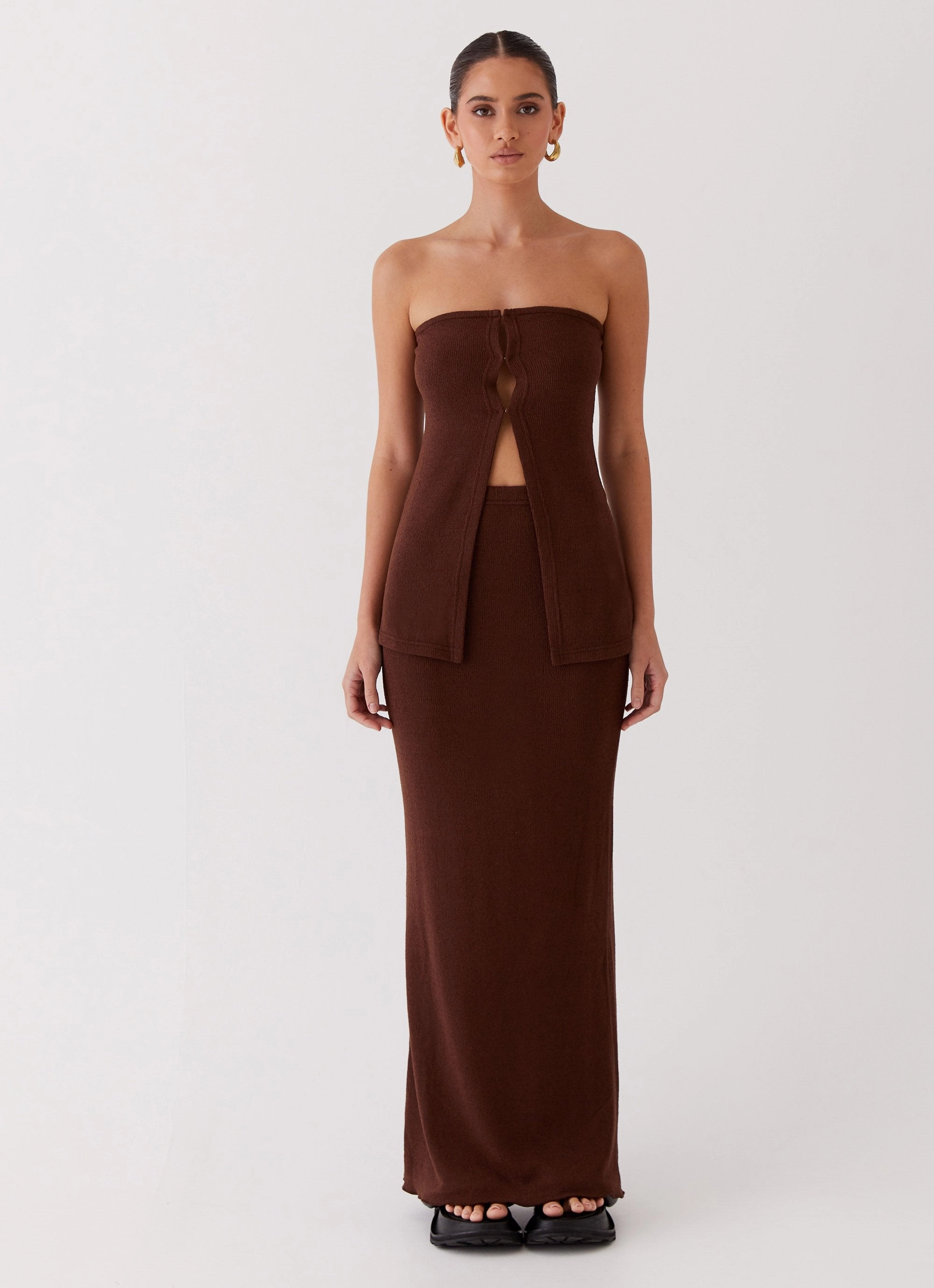 Chilly Wear Easy Comfort Delicate Lady Knit Maxi Skirt - Chocolate