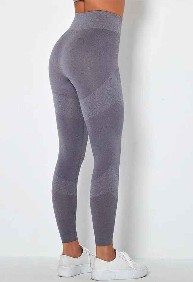 Demand Seamless Legging