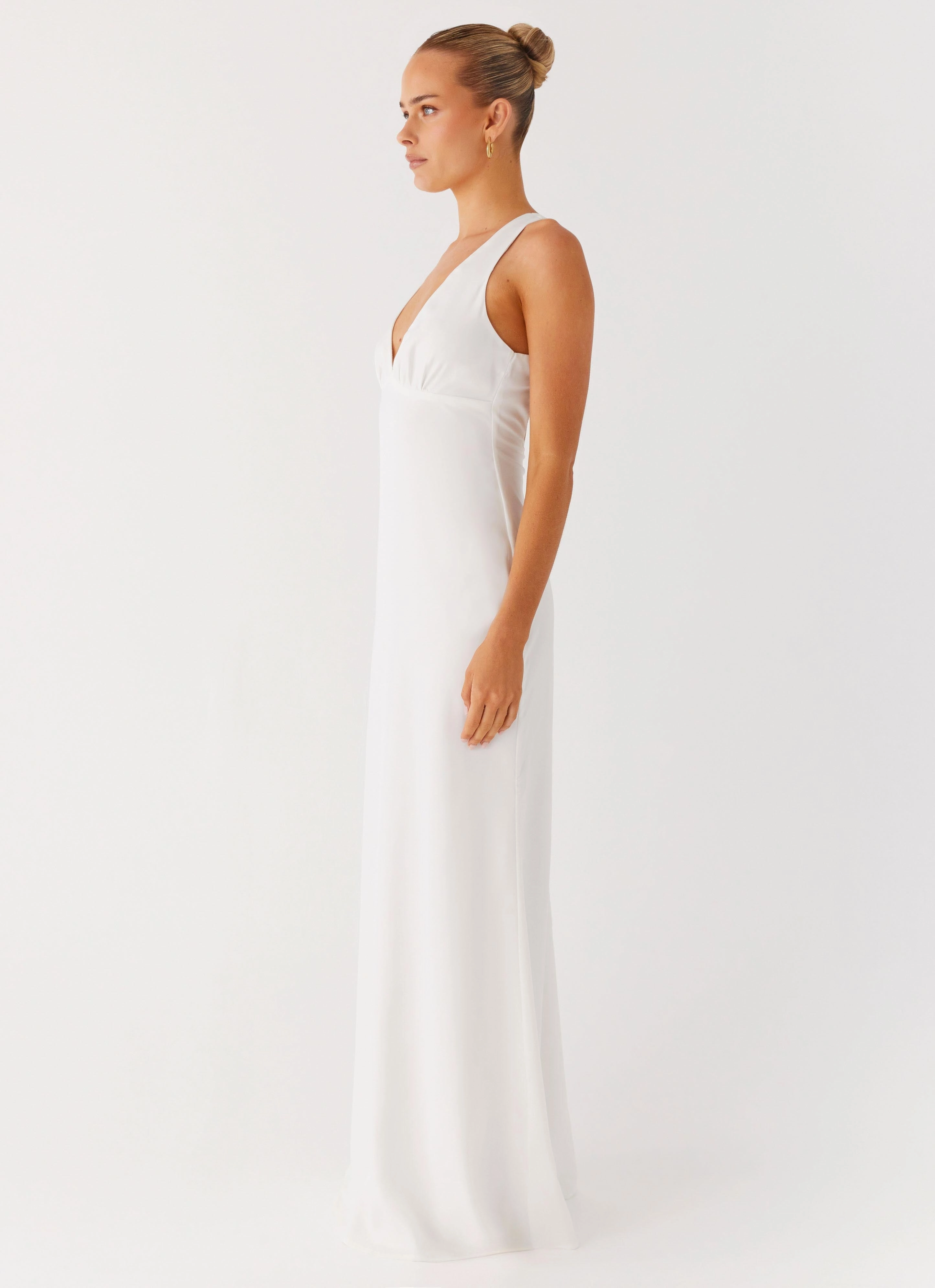 Effortless Fit Design Desi Halterneck Maxi Dress - White