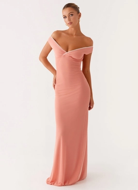 and Effortless fit dress. Elegant Fabric Katiya Maxi Dress - Peach