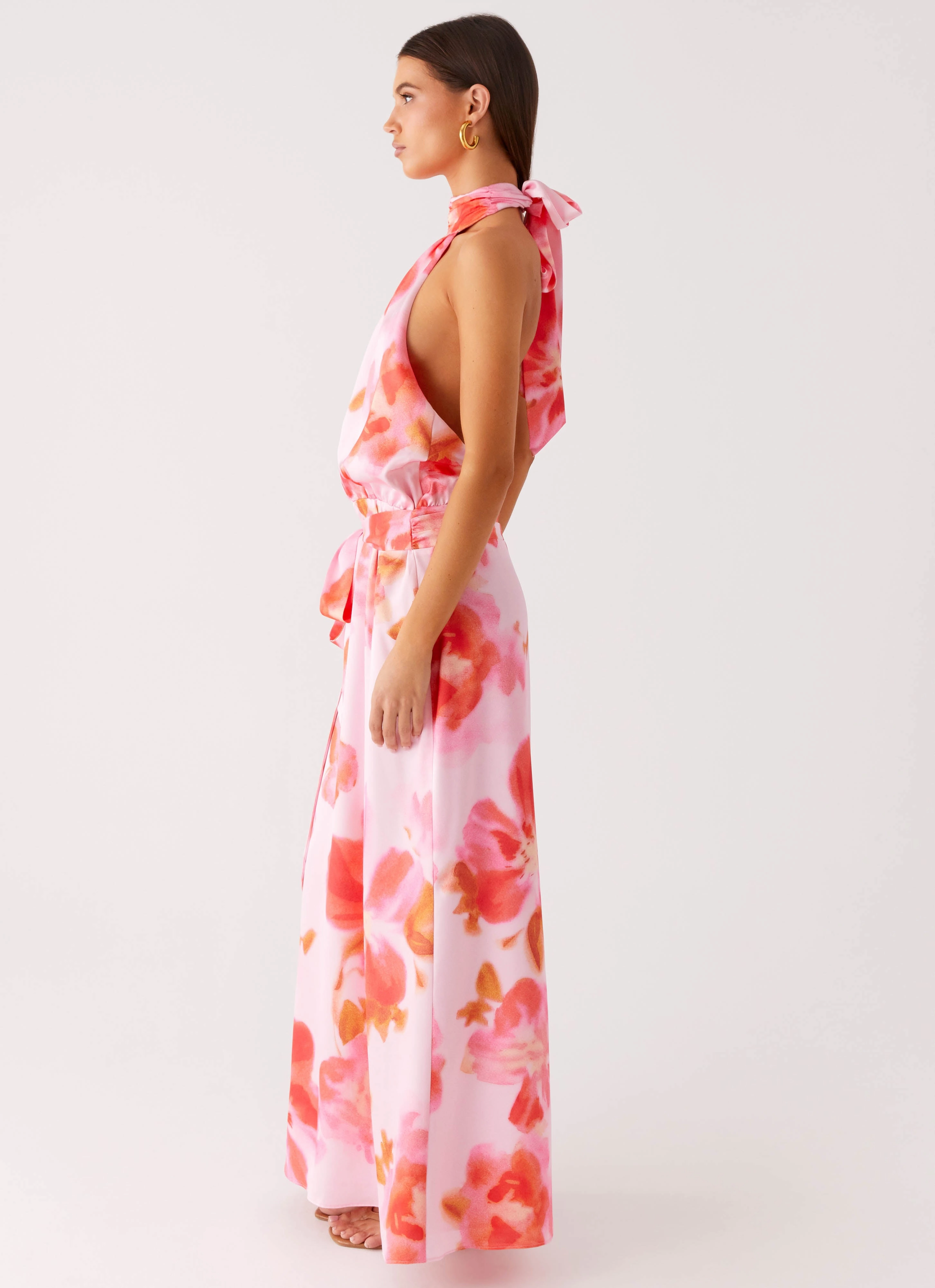 Flattering Design Diablo Backless Maxi Dress - Blushing Blossom