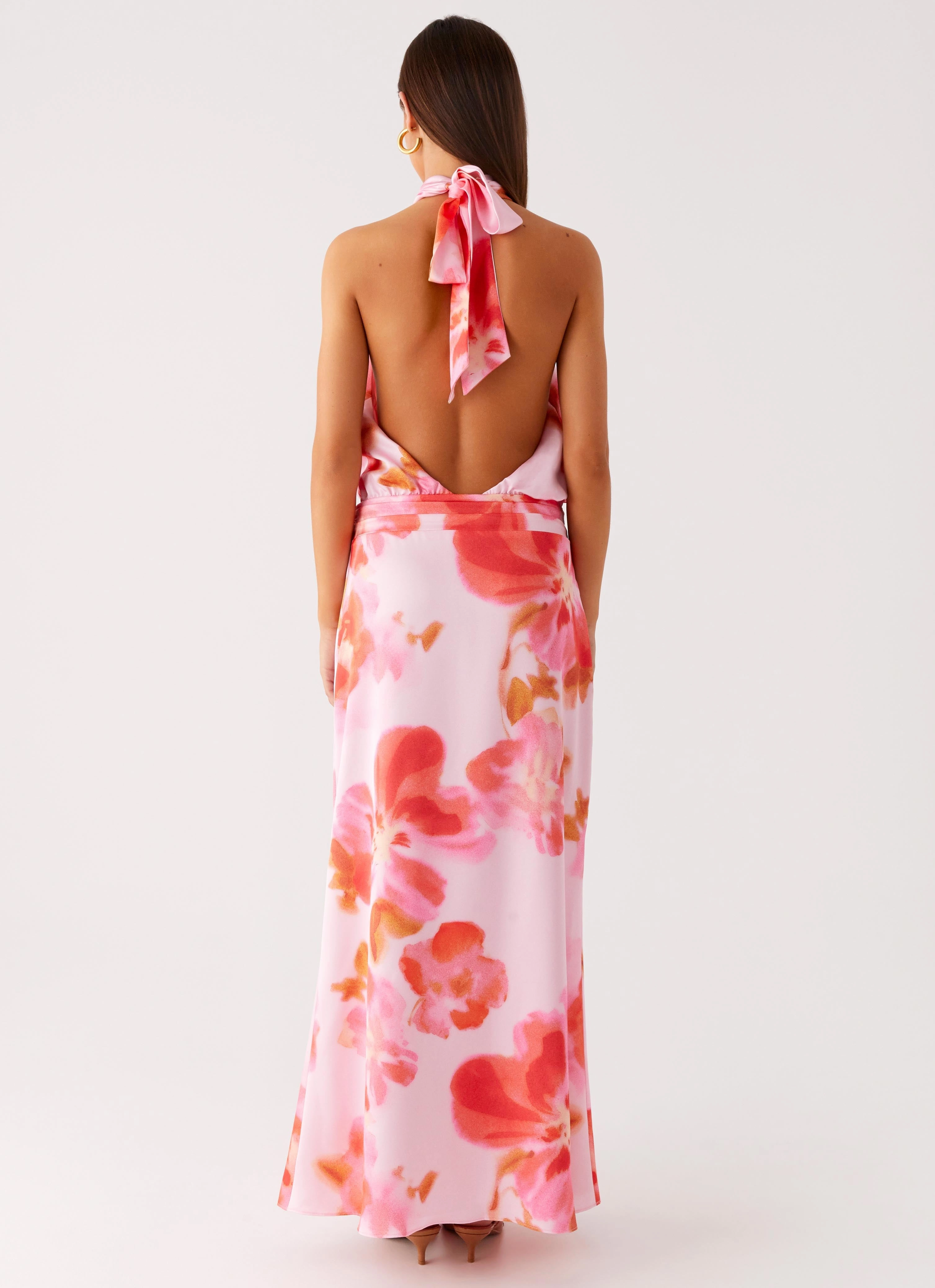 Soft-touch daywear Diablo Backless Maxi Dress - Blushing Blossom