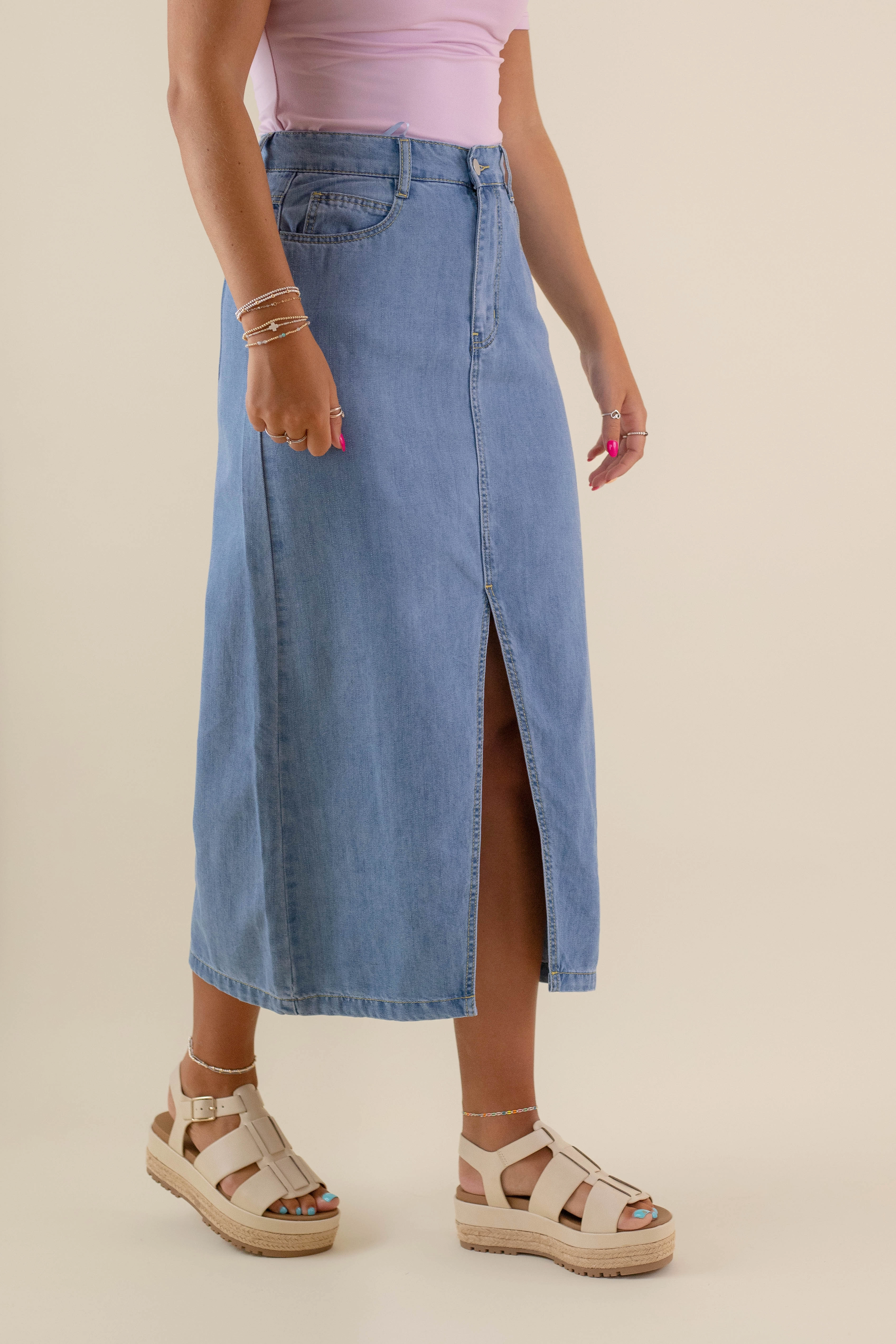 Doing It All Skirt Form Fitting Compact Storage