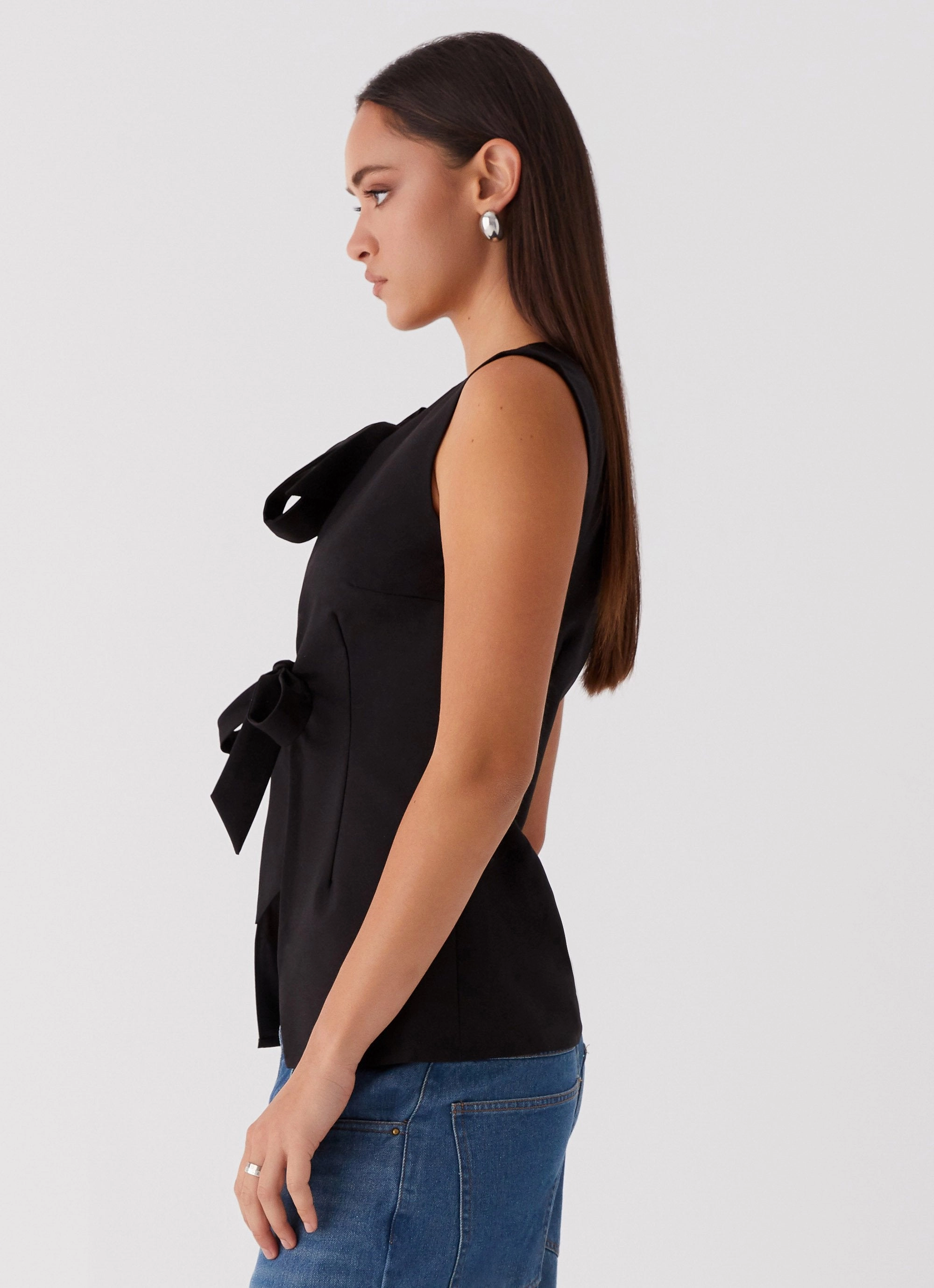 Active Blouse Eco Friendly Material Dottie Tie Top - Black