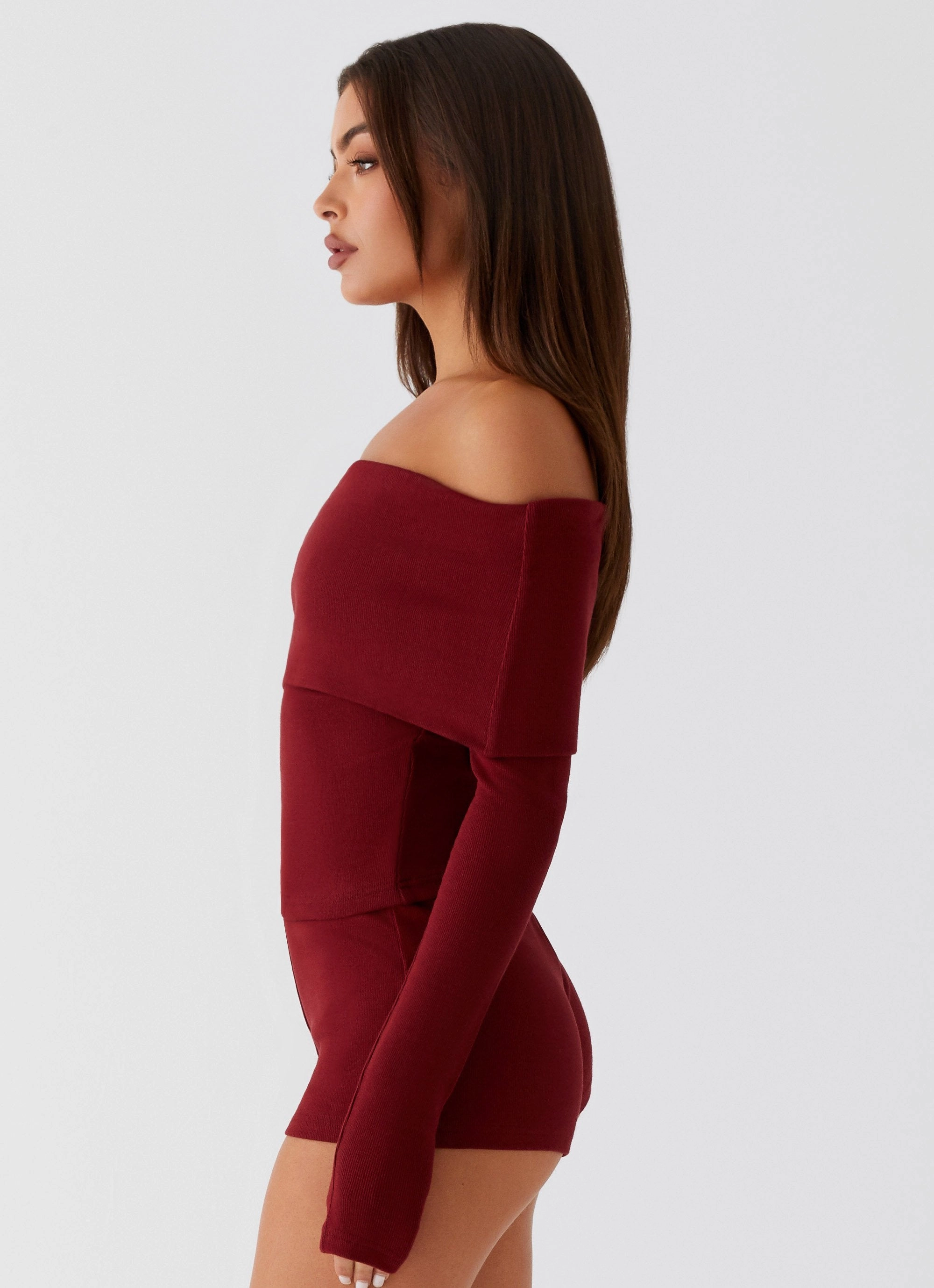Spectate Long Sleeve Top - Maroon AdjustableHemCuffs Four Way Stretch Material