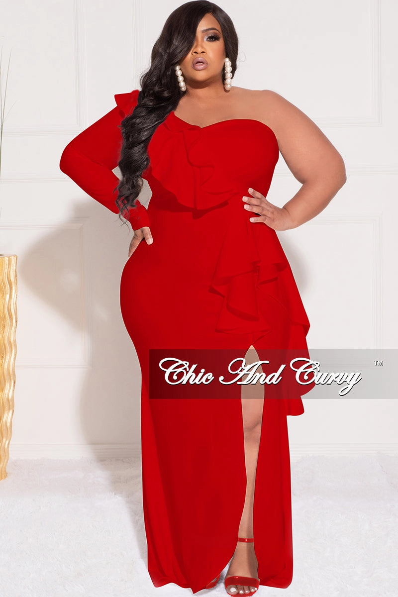 Unstructured Fit Final Sale Plus Size One Sided Ruffle Gown with Front Slit in Red