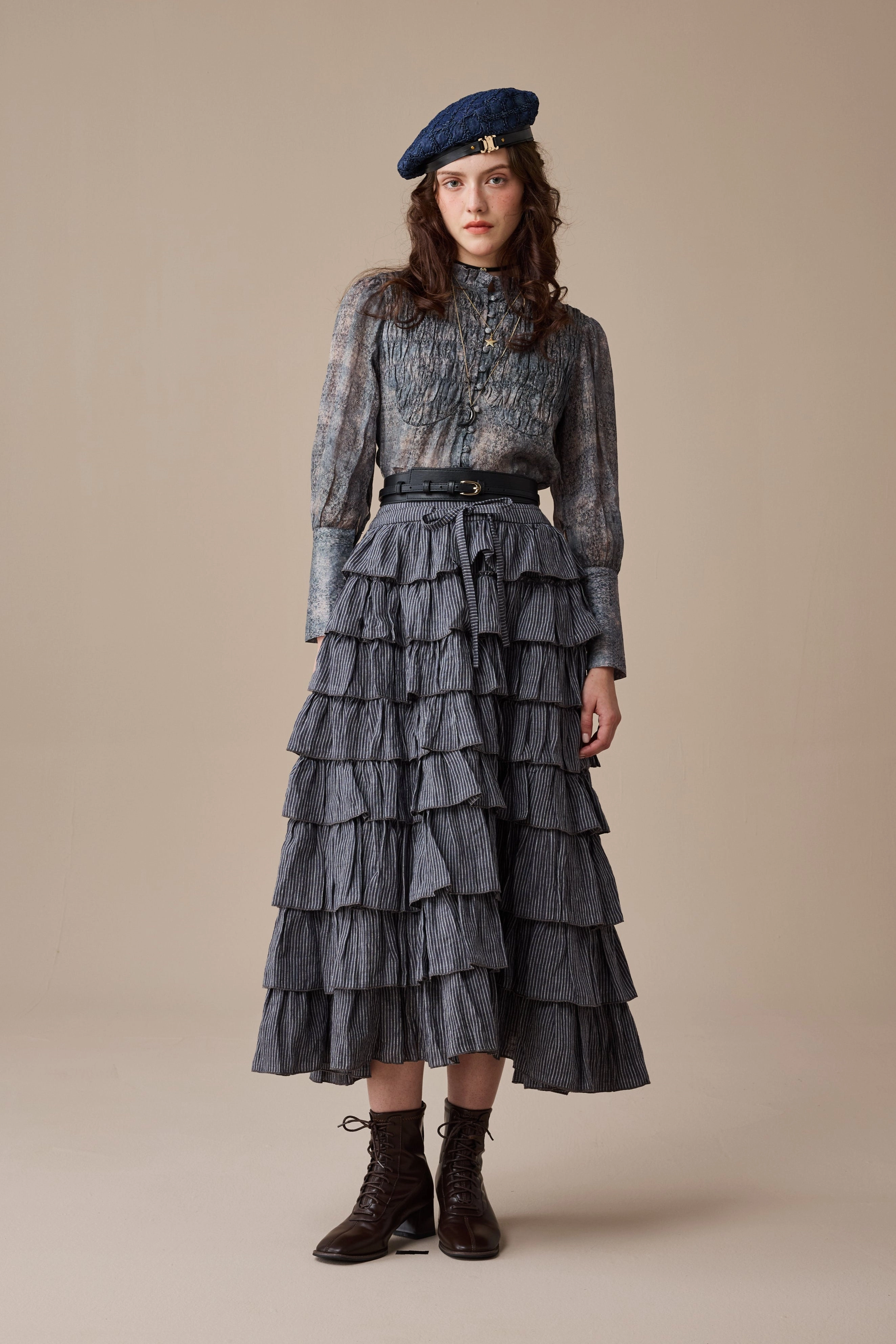 TexturedSurface Compact Stitching Ischia 14 | Layered petal linen skirt
