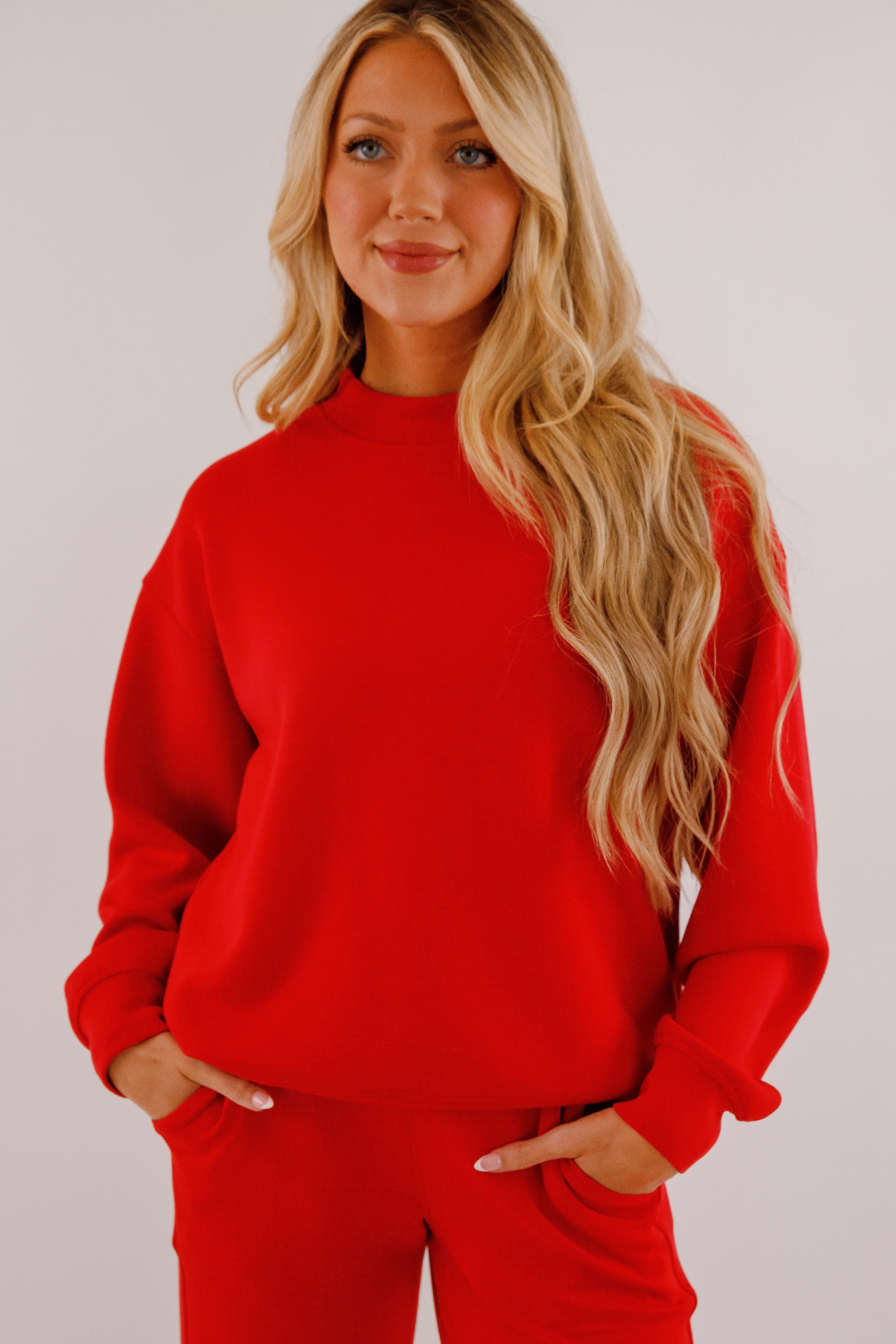 Gathering Miles Pullover-Red Water Repellent Finish