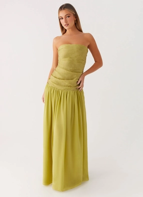 Flowing Layers Scoop-Neck Dreamer Maxi Dress - Lime Zest