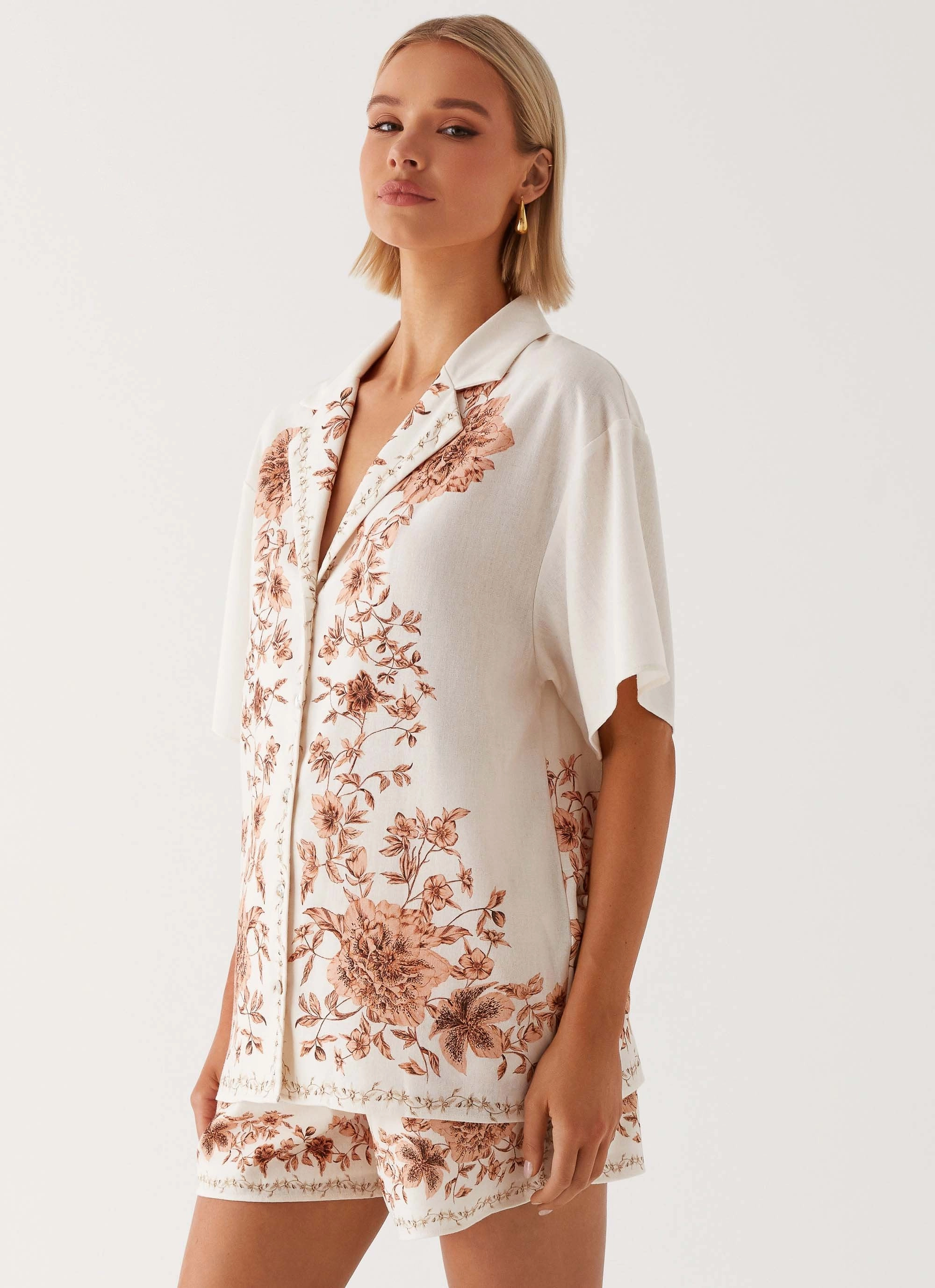Windproof Cuffs Dreamy Days Oversized Linen Shirt - Ivory