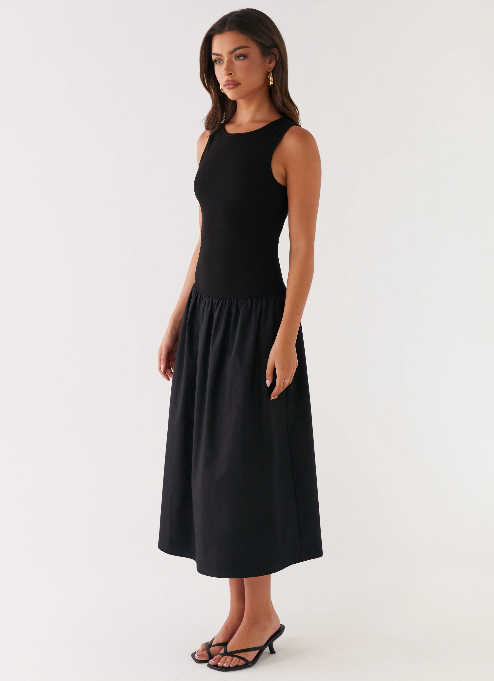 Countryside-Style Light Outfit Duchess Midi Dress - Black
