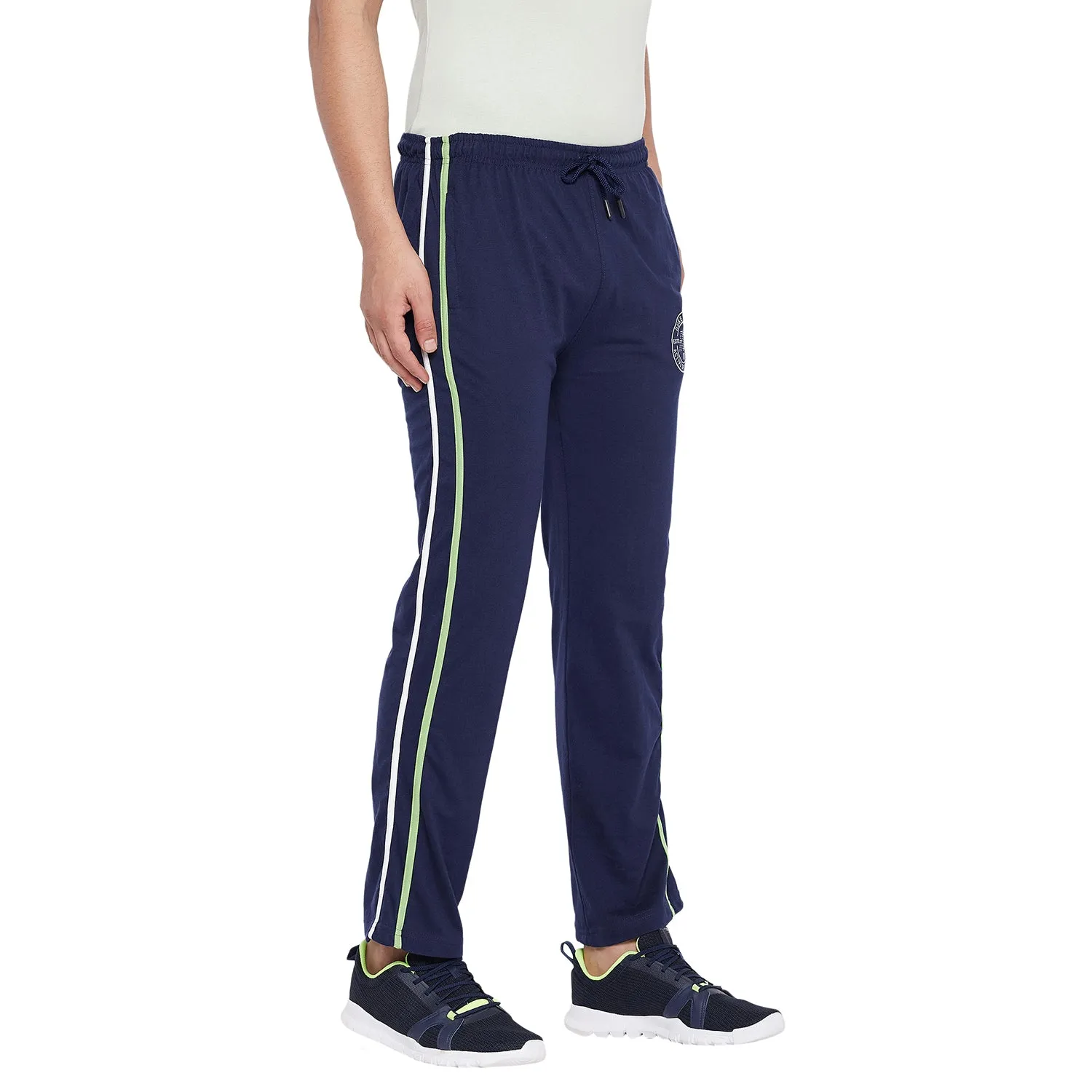 Duke Stardust Men Solid Regular Track Pant (LF5537)