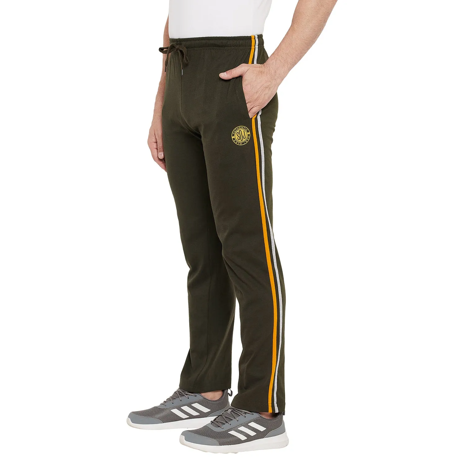 Duke Stardust Men Solid Regular Track Pant (MLF5622)