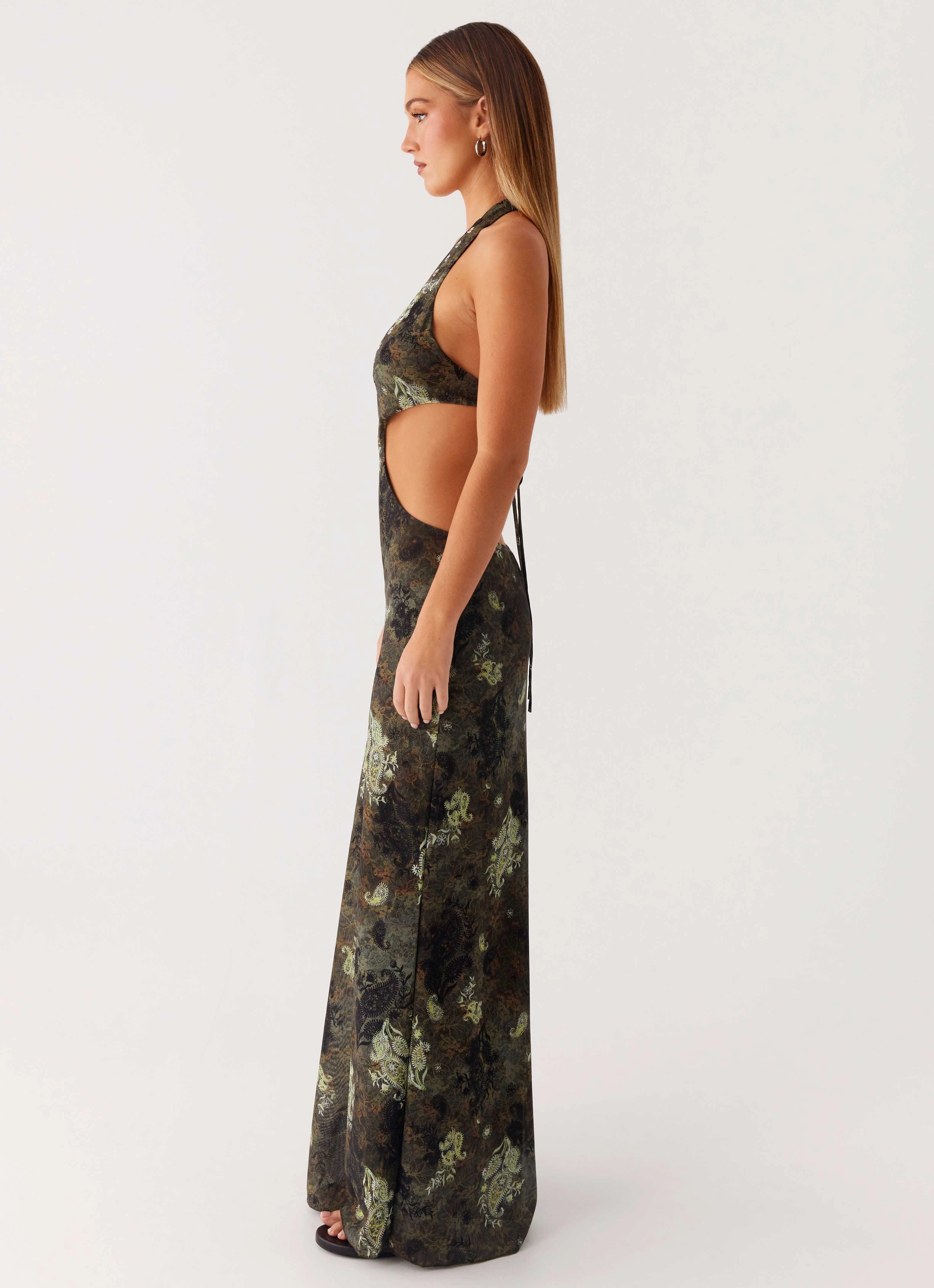 Minimal Mood Playful and flirty dress Indra Maxi Dress - Cyber Floral