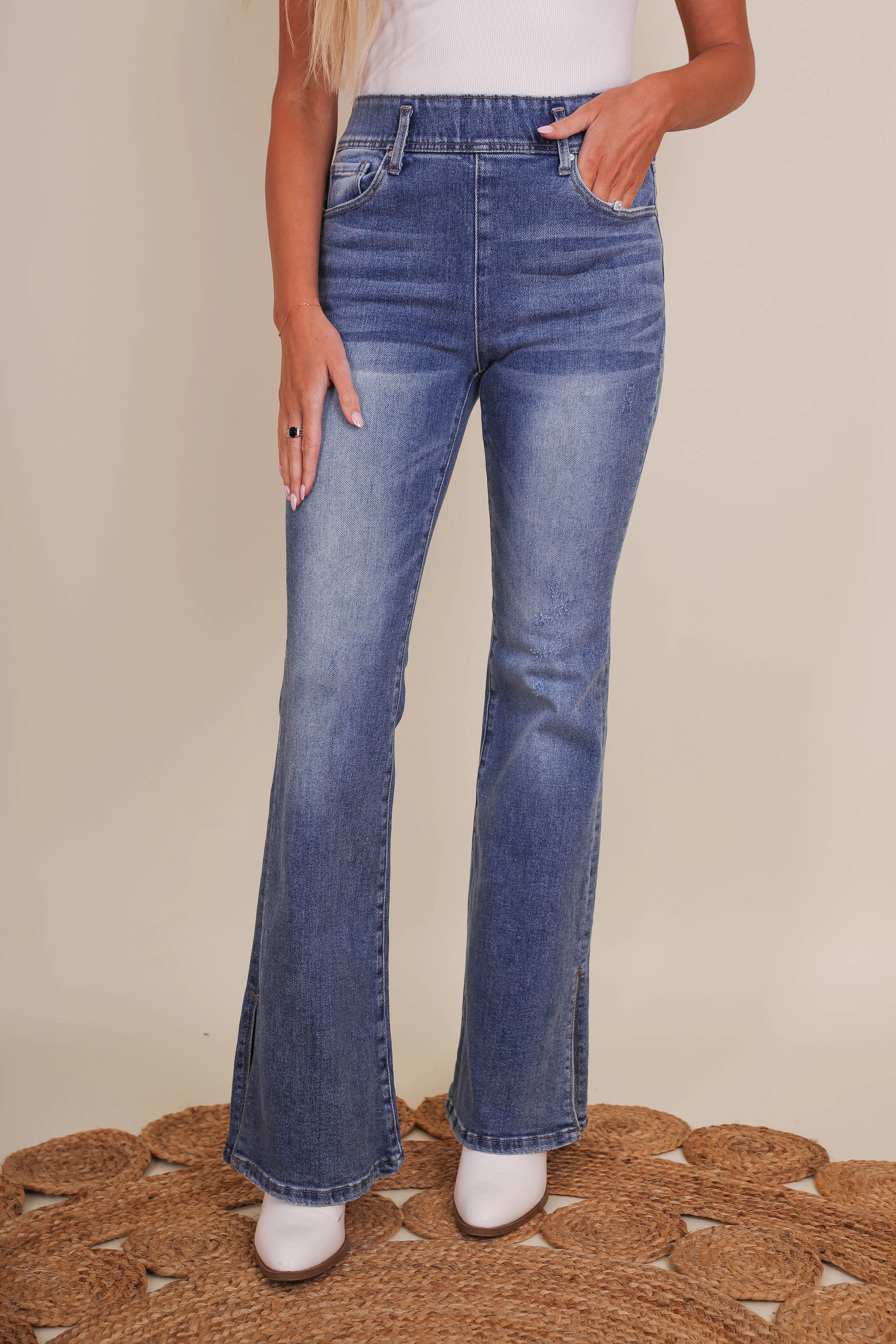Slim Stretch Timeless Comfort Fit Roaming Wild Flare Denim
