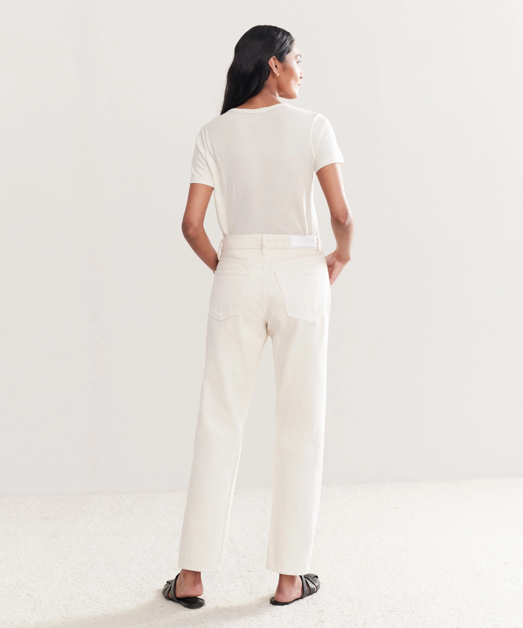 Easy Straight Crop Comfort-First