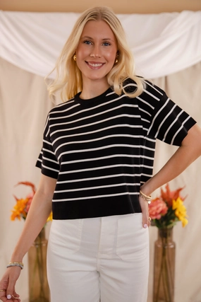 Reinforced Neckline Detail Classic Days Top-Stripe