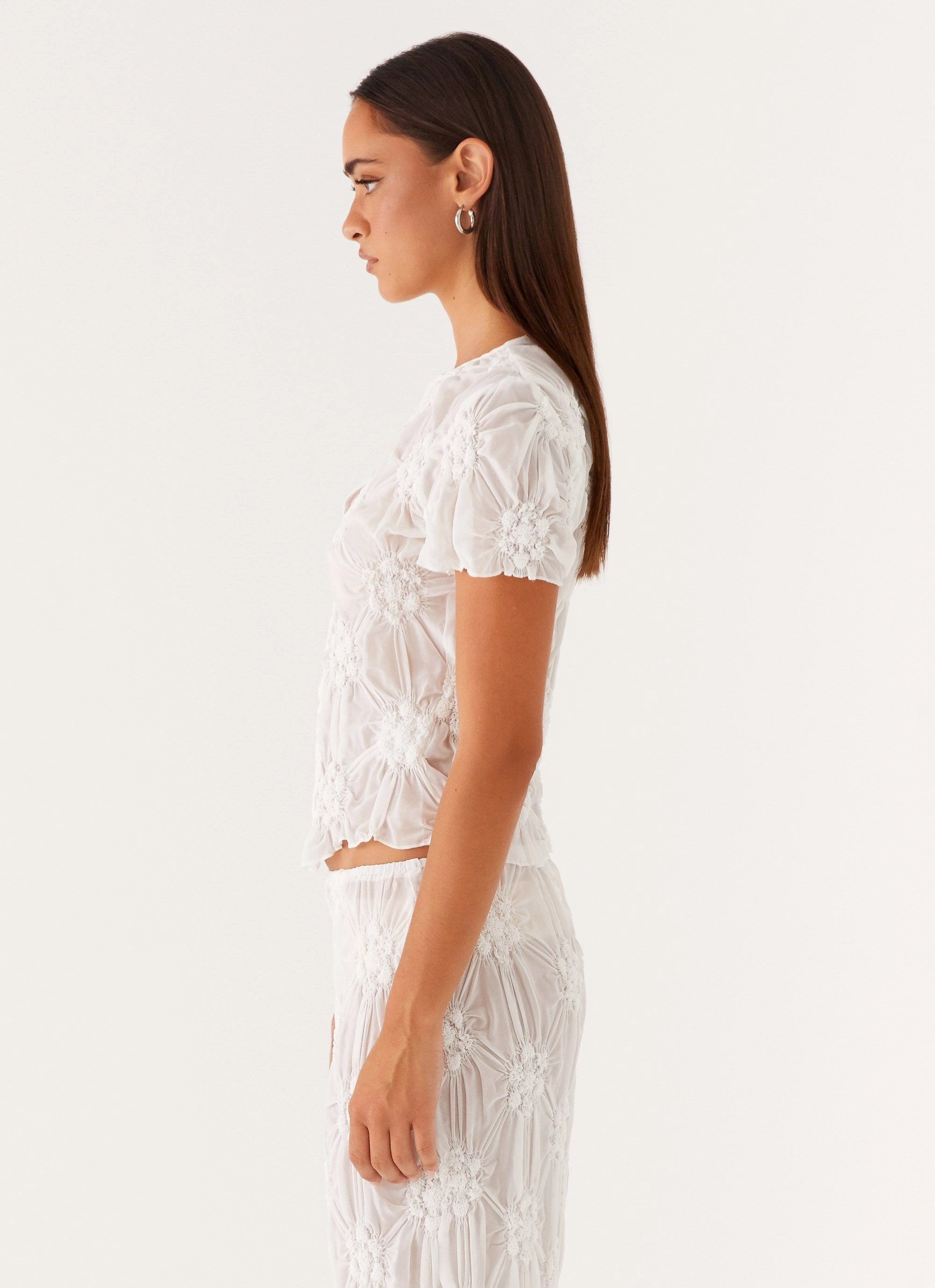Effortlessly Top - Ivory PuckerFree Surface