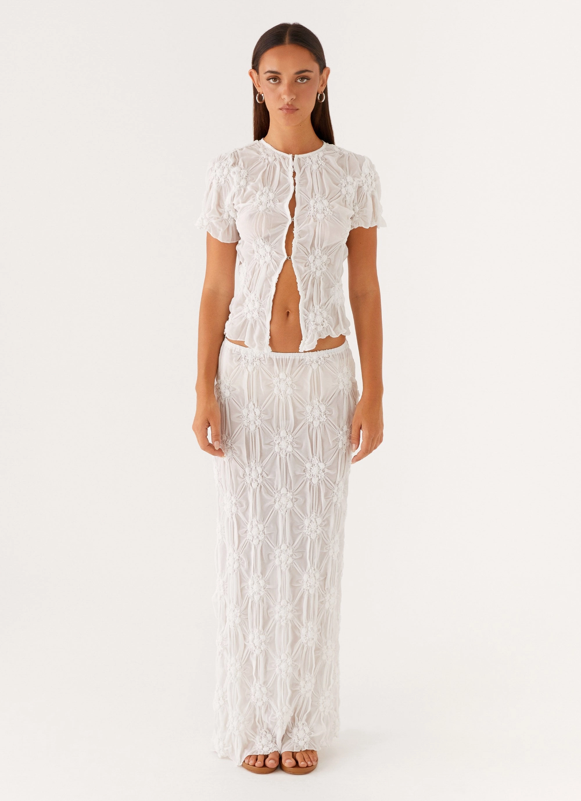 Effortlessly Top - Ivory TurtleneckDesign