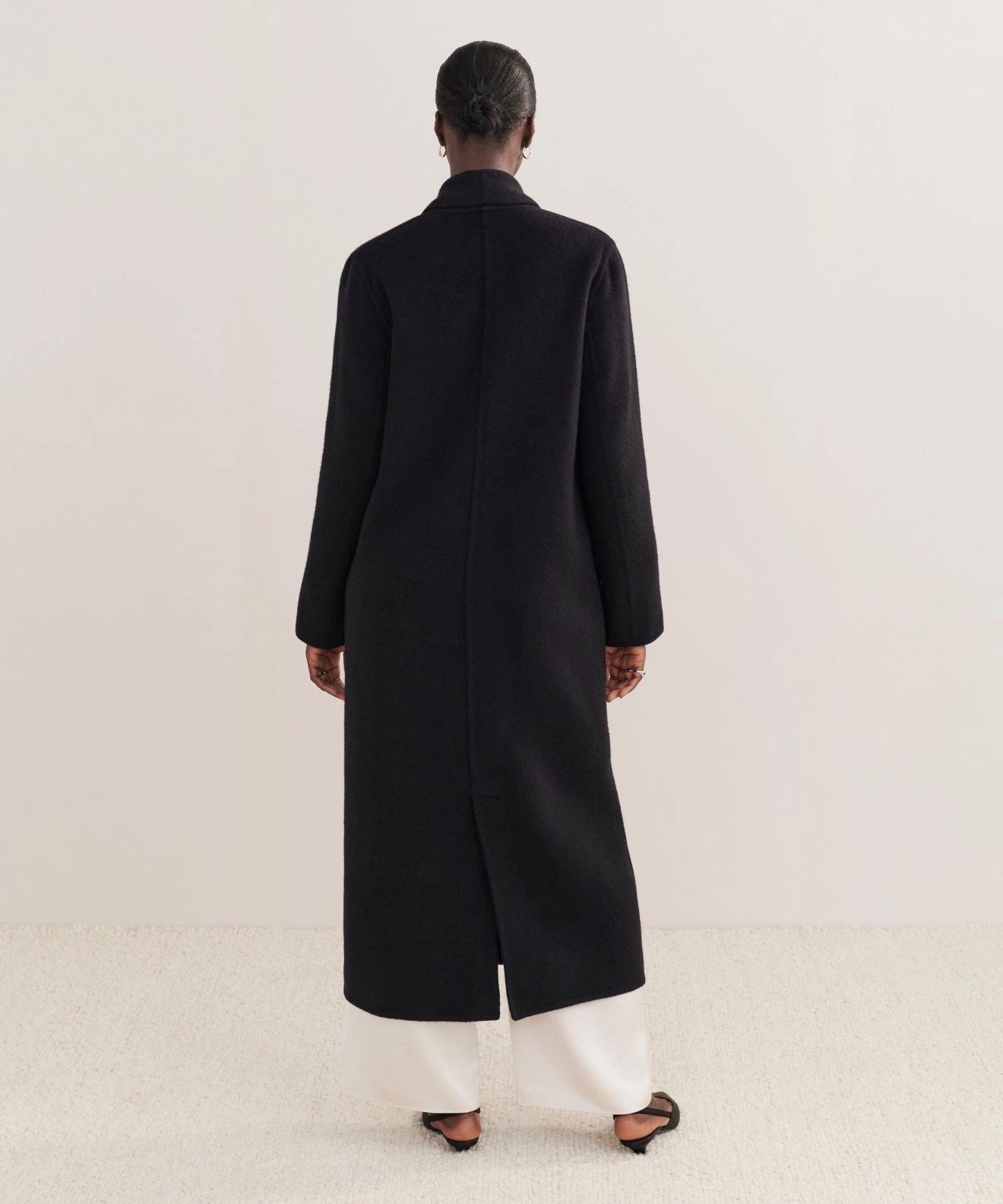 UltraQuietMaterial Theodore Coat