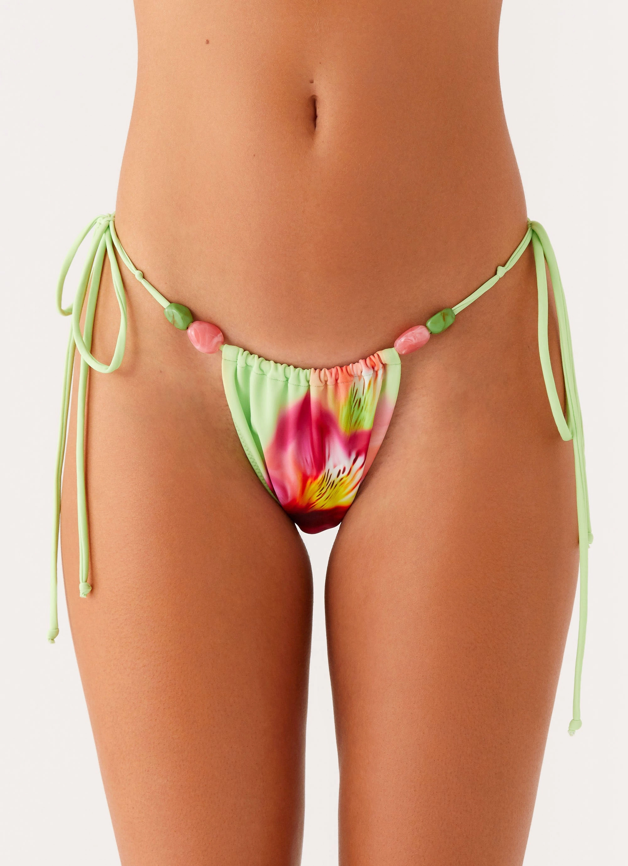 style statement venue Training Apparel Rach Bikini Bottoms - Green Tropical