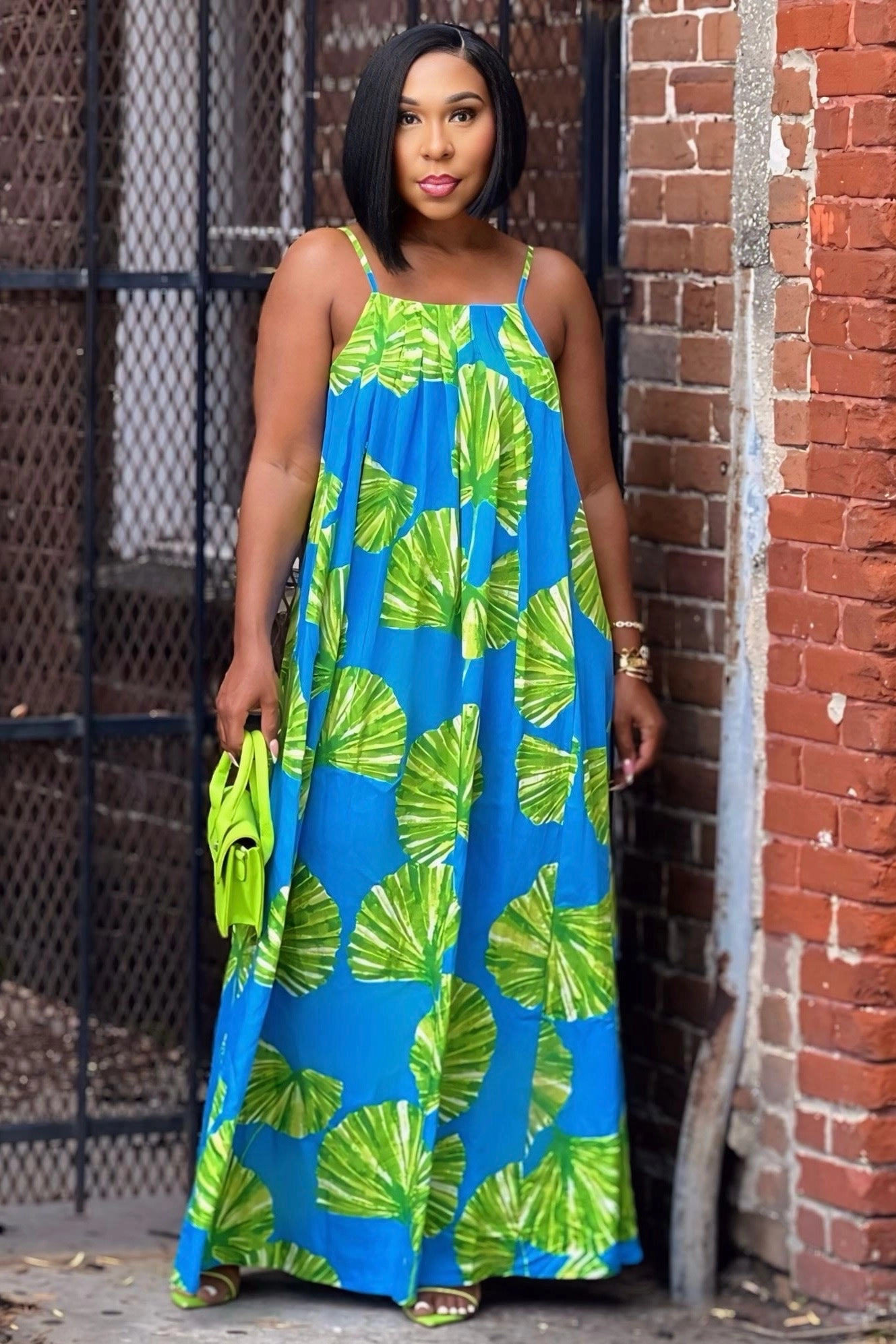 Stylish Waistband Design Shawanna Island Glow Maxi Dress
